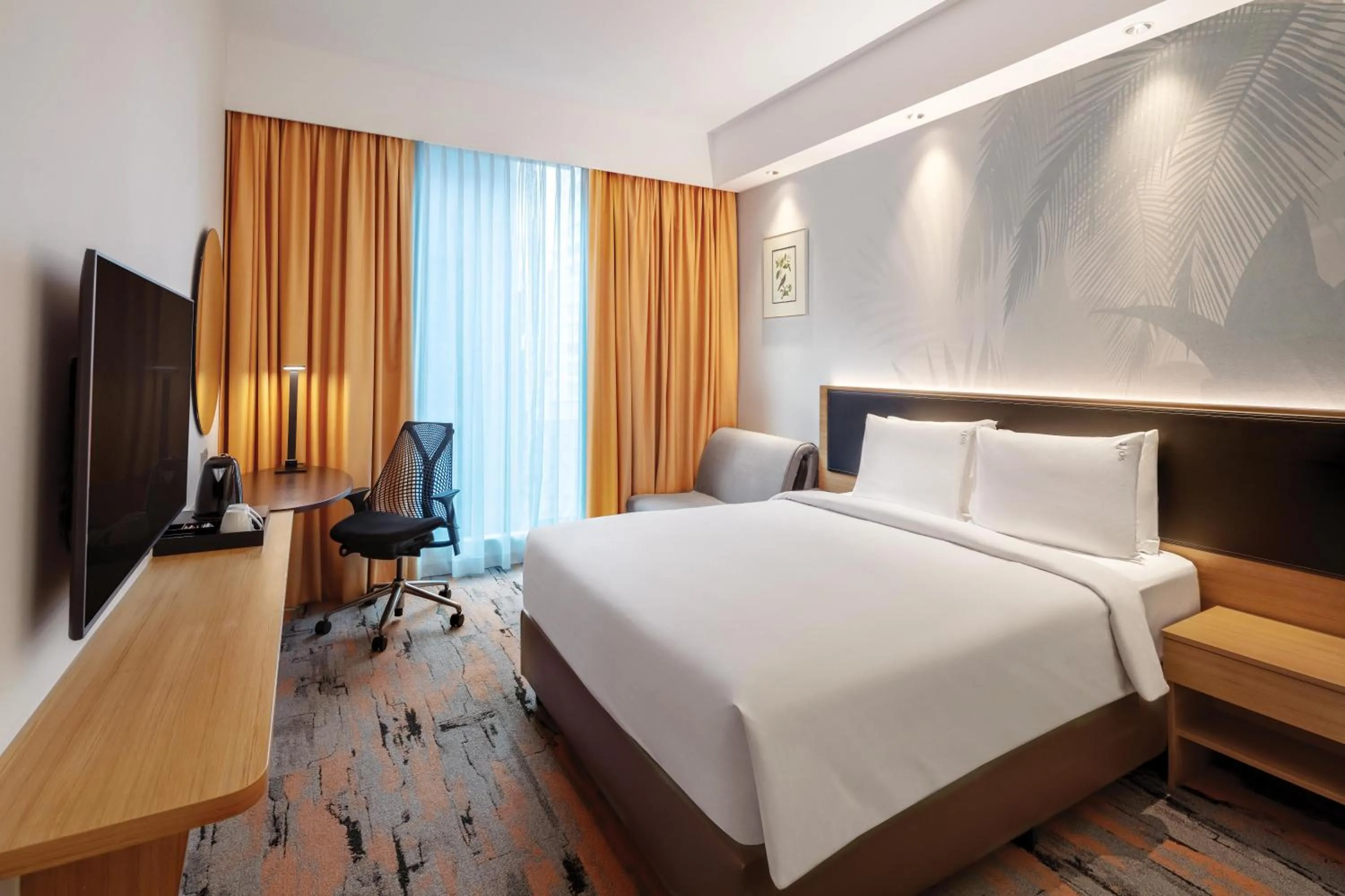 Bedroom, Bed in Holiday Inn Express Singapore Orchard Road by IHG