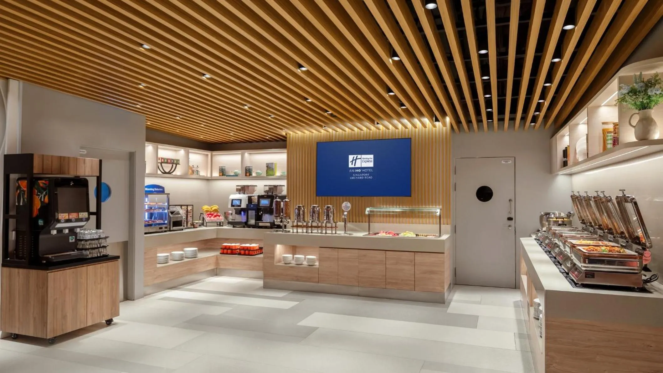 Breakfast in Holiday Inn Express Singapore Orchard Road by IHG