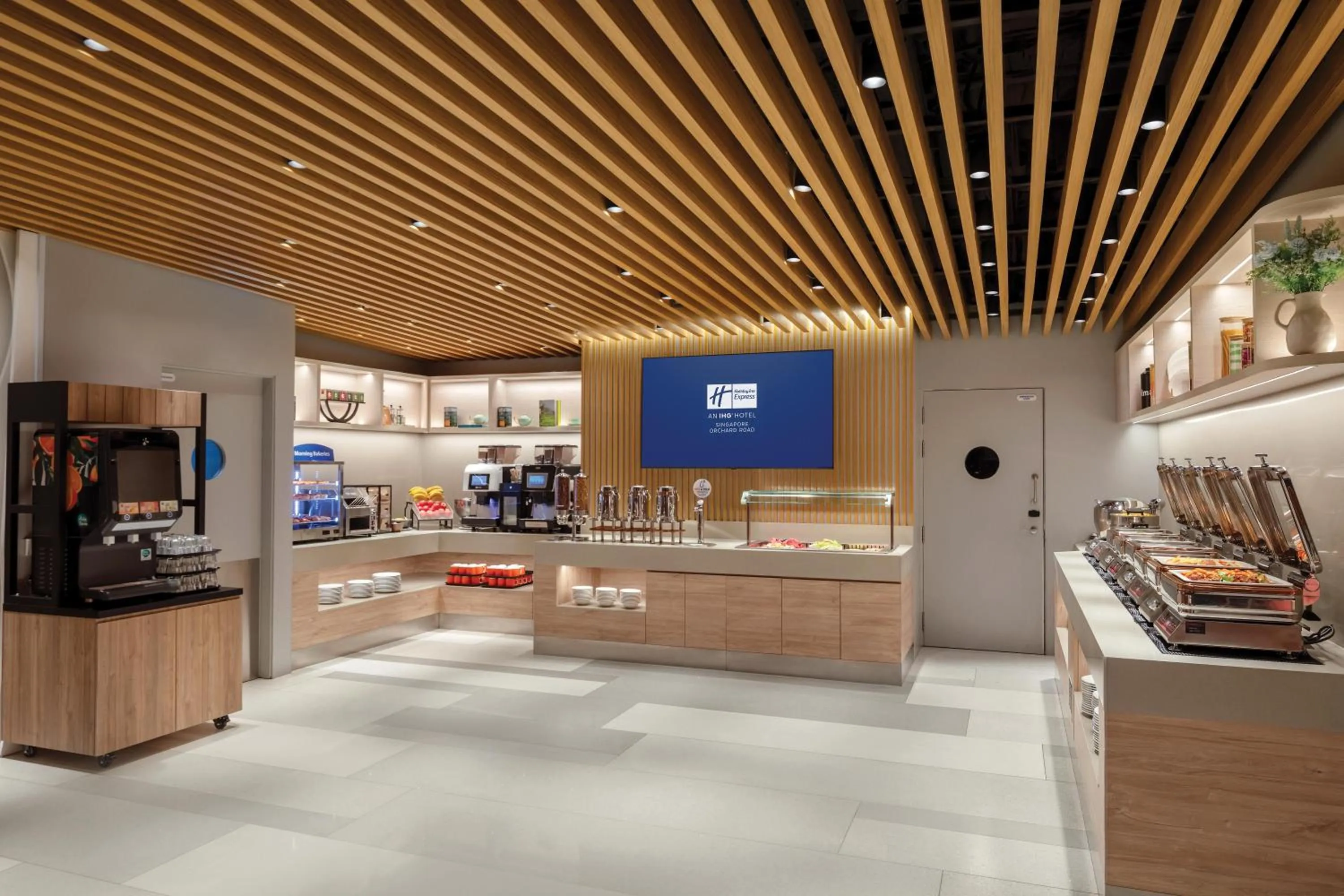 Breakfast in Holiday Inn Express Singapore Orchard Road by IHG