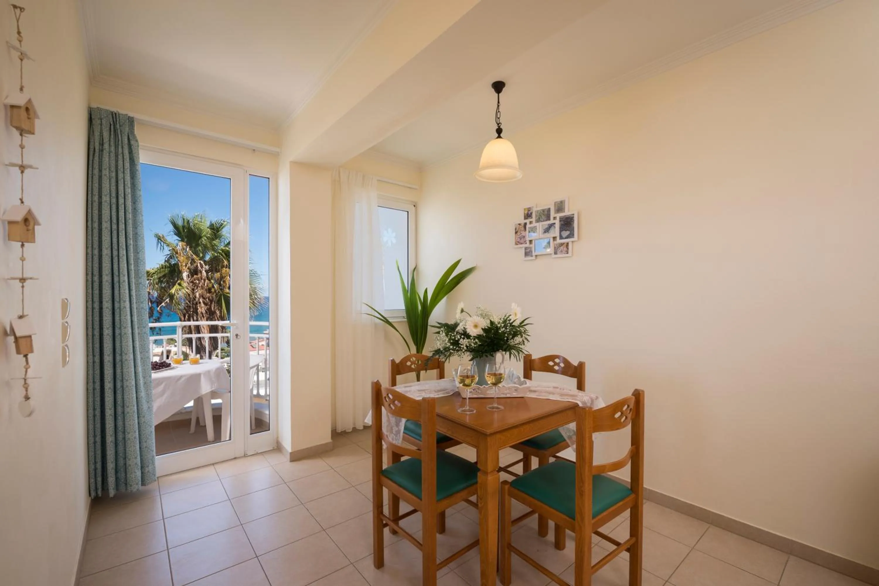 Balcony/Terrace in Hermes Sea View