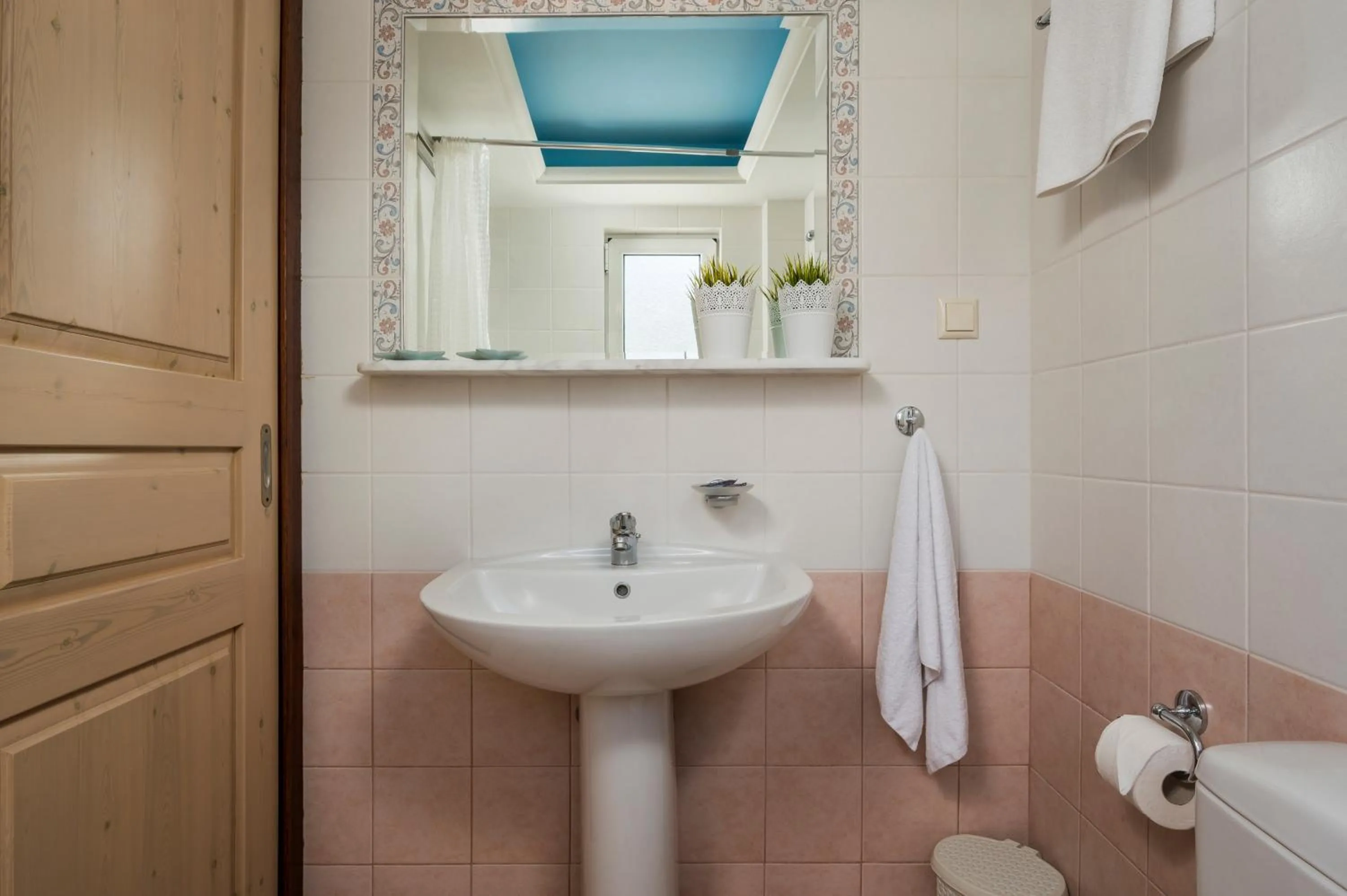 Bathroom in Hermes Sea View