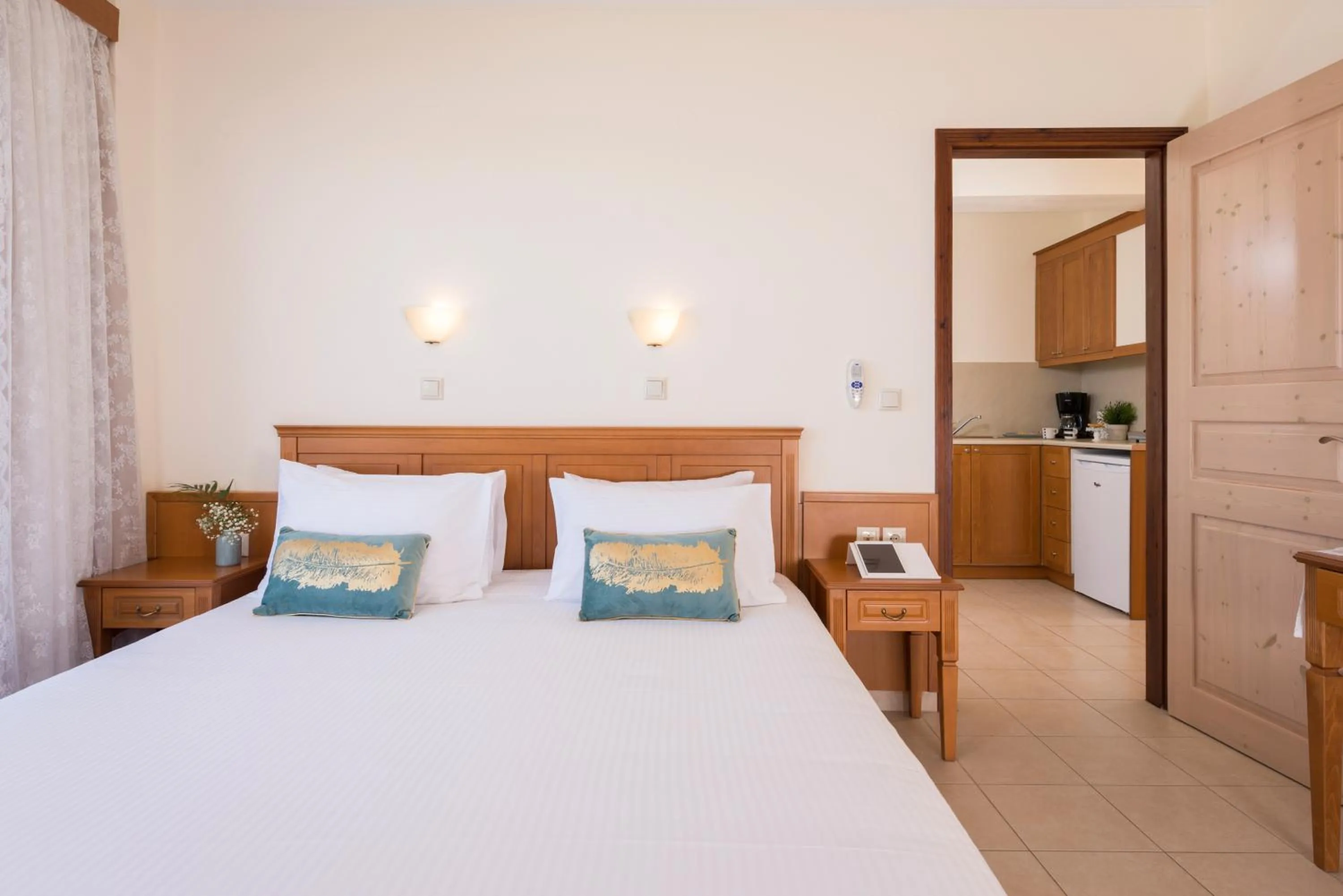 Bed in Hermes Sea View