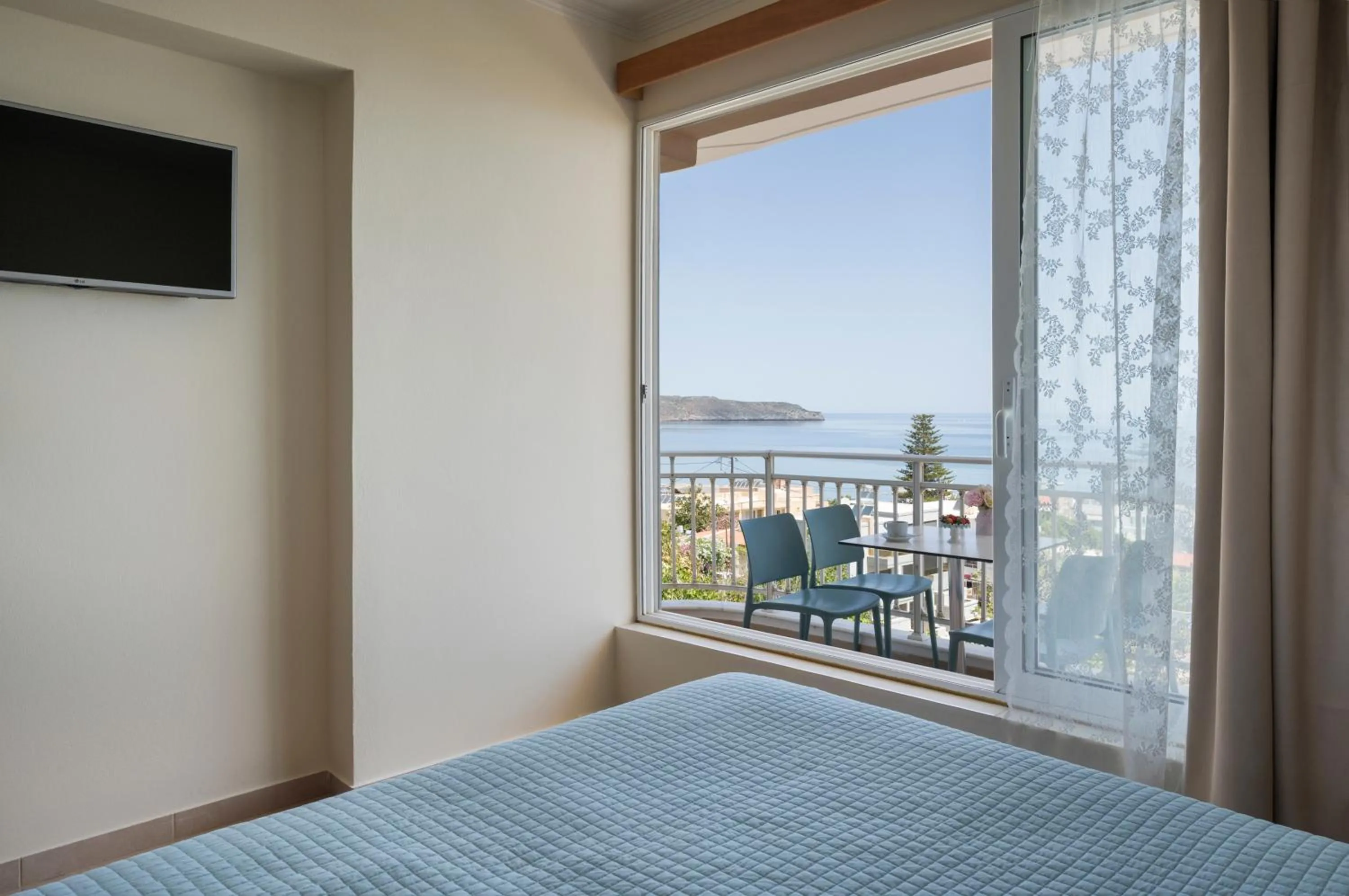 Bedroom, Bed in Hermes Sea View