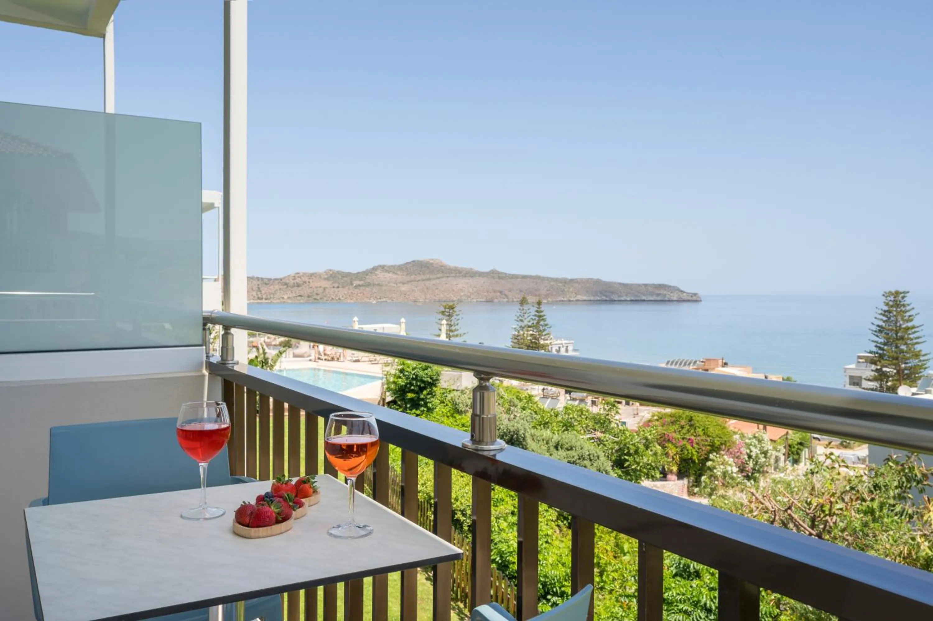Balcony/Terrace in Hermes Sea View