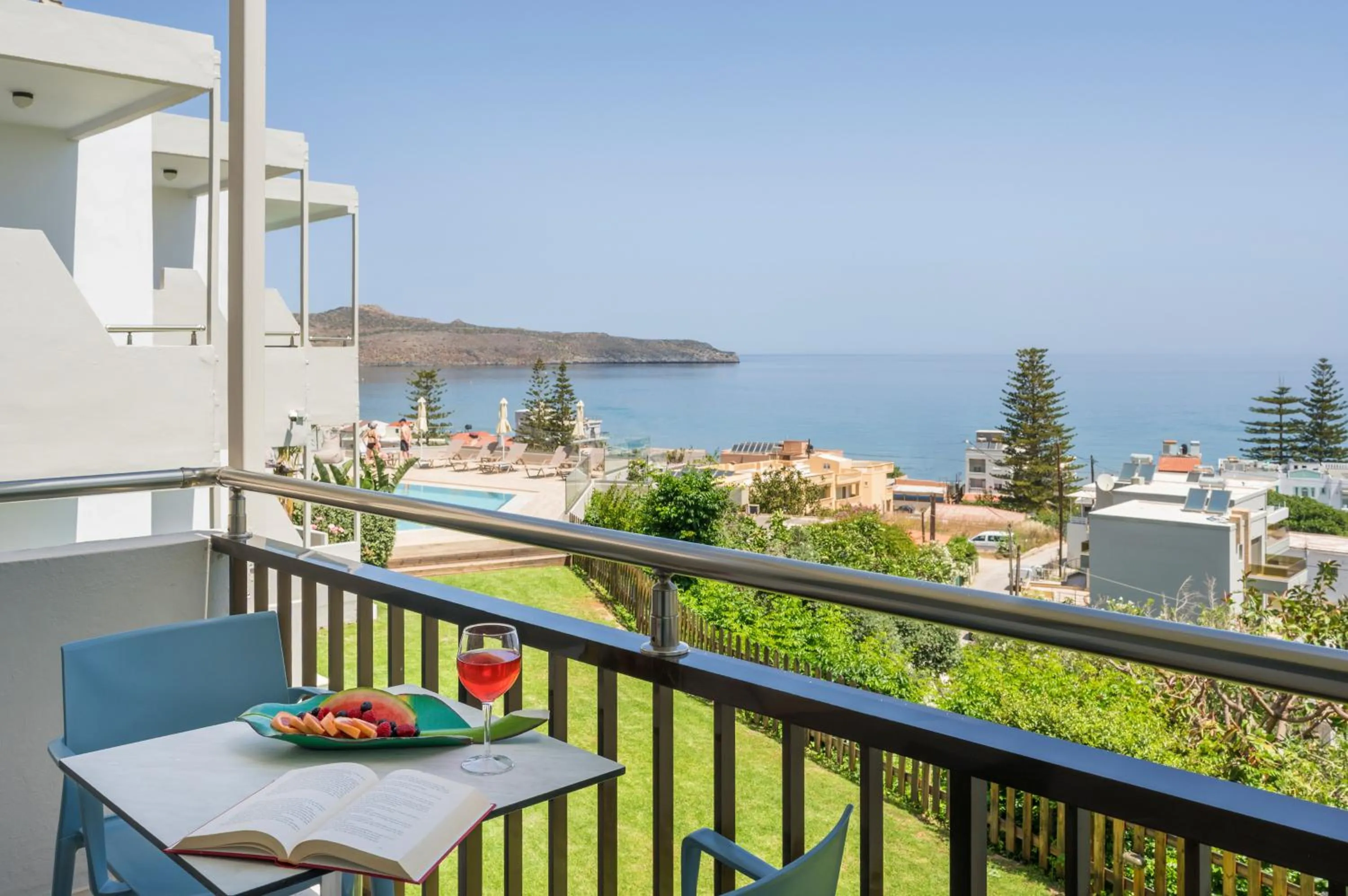 Balcony/Terrace in Hermes Sea View