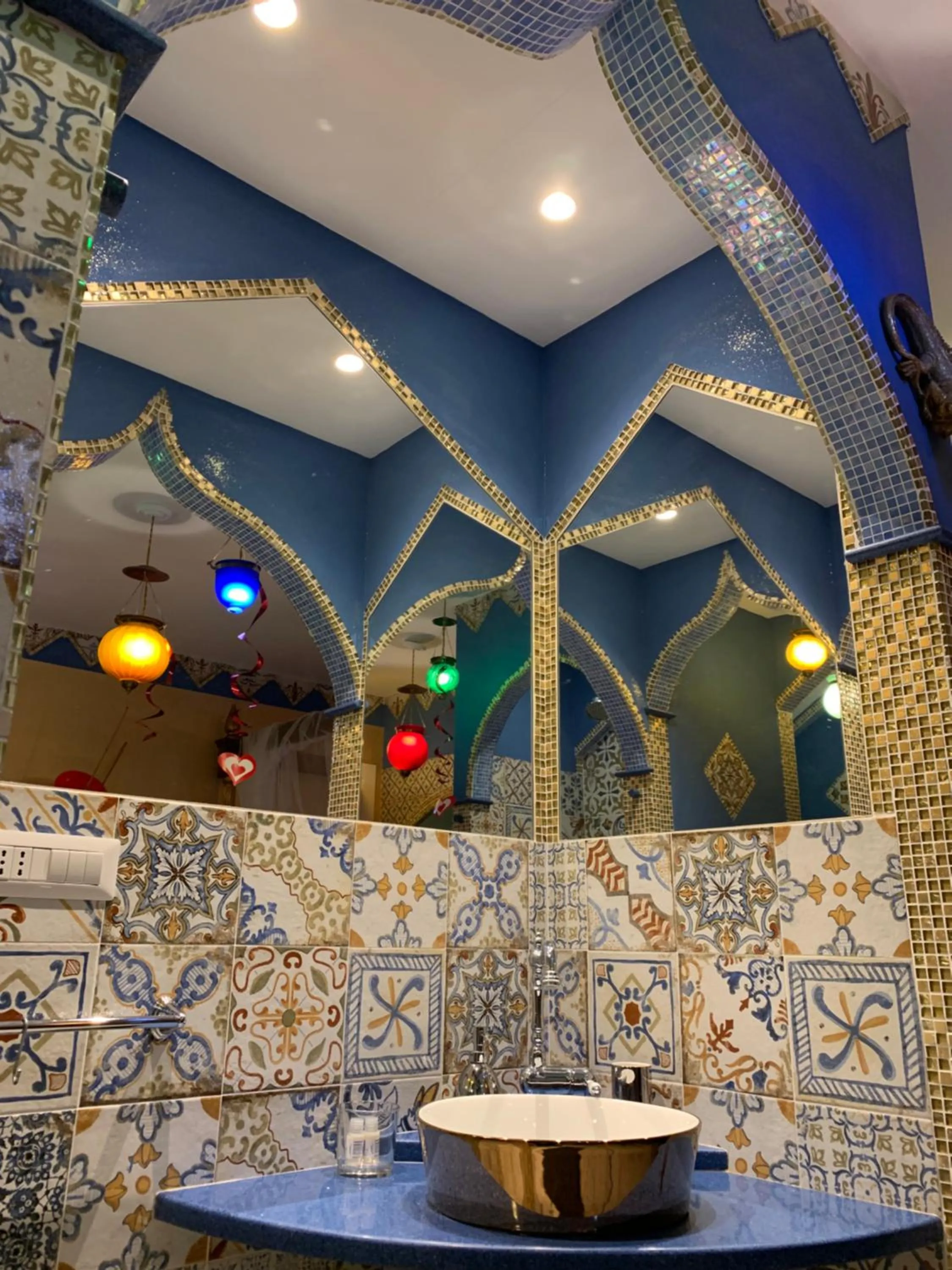 Bathroom in La Casa di Emanuella - Rooms & International Suites