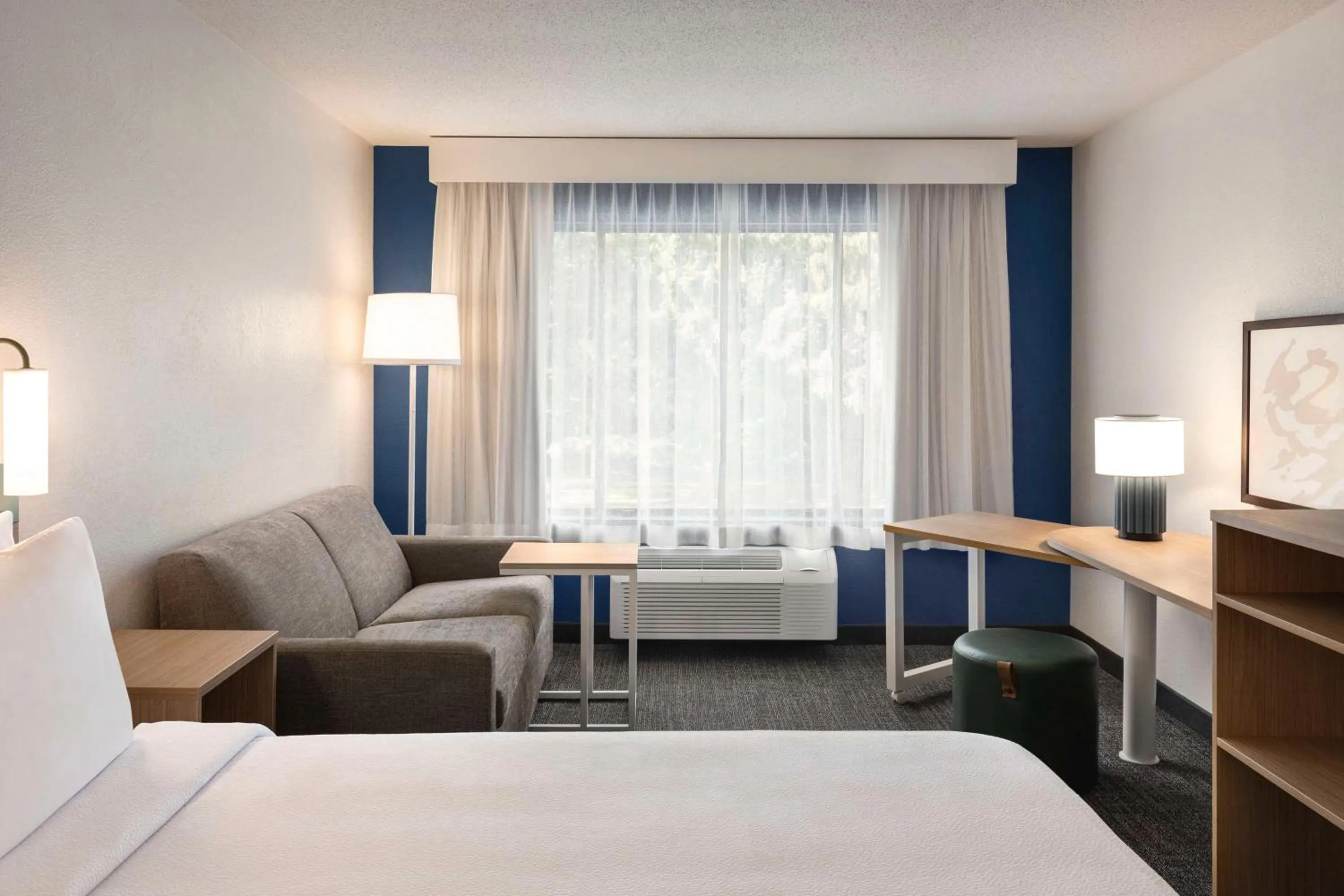 Bedroom, Bed in Spark By Hilton Mystic Groton