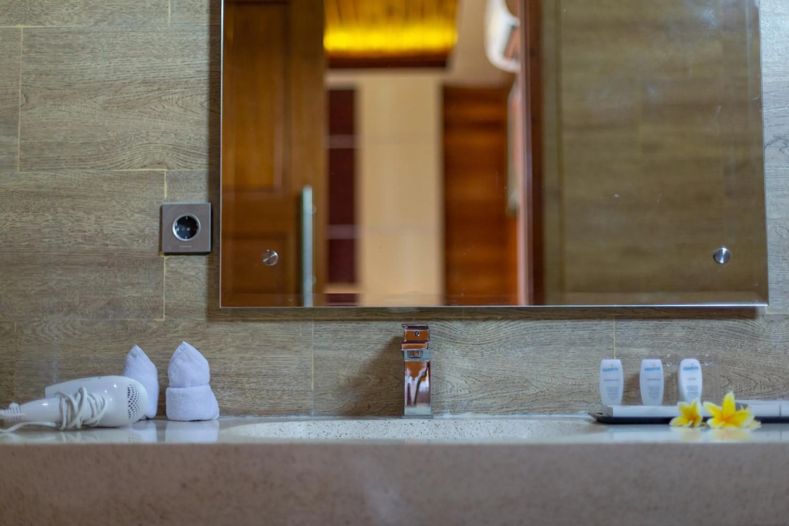 Bathroom in Sunrise Cottage