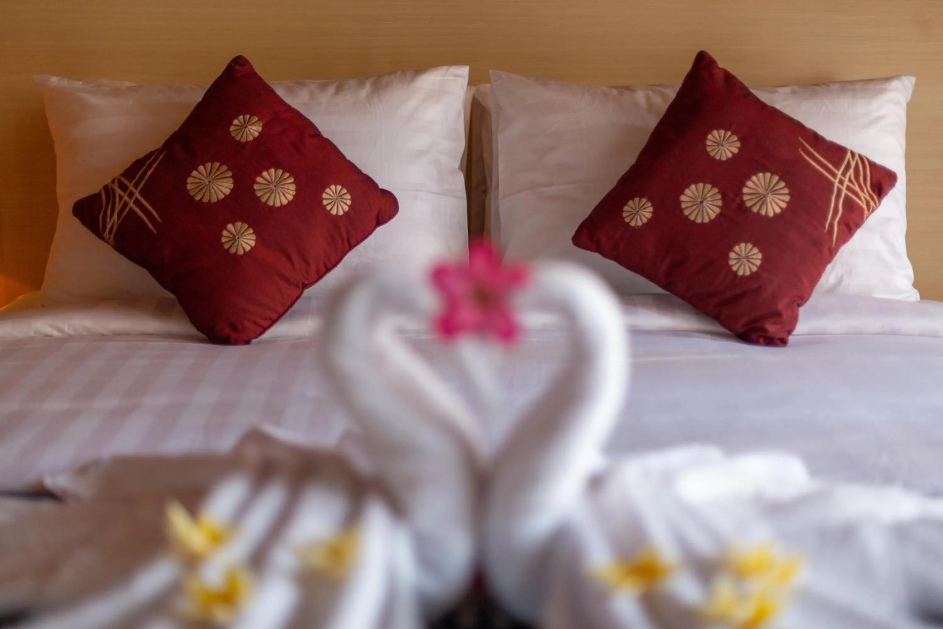 Bed in Sunrise Cottage