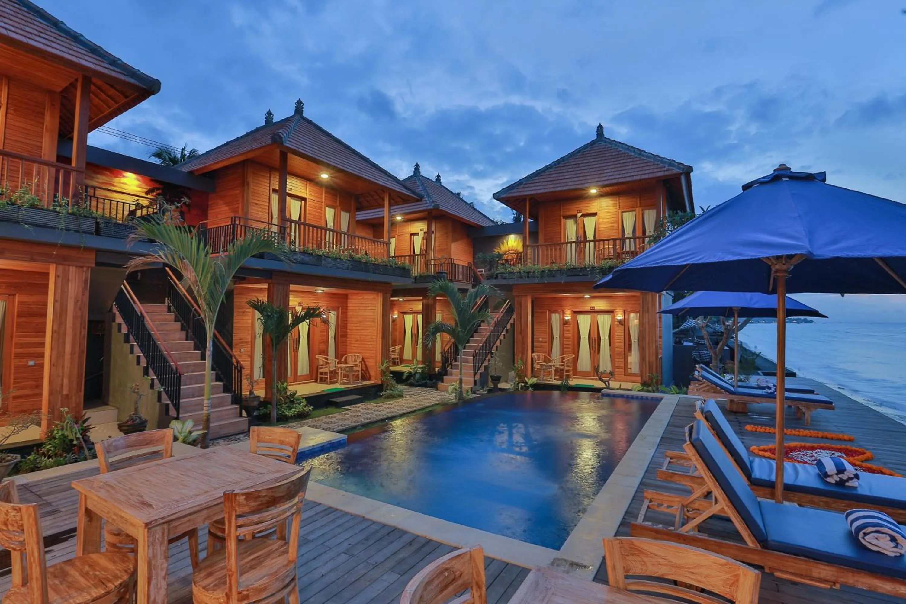 Property building in Sunrise Cottage