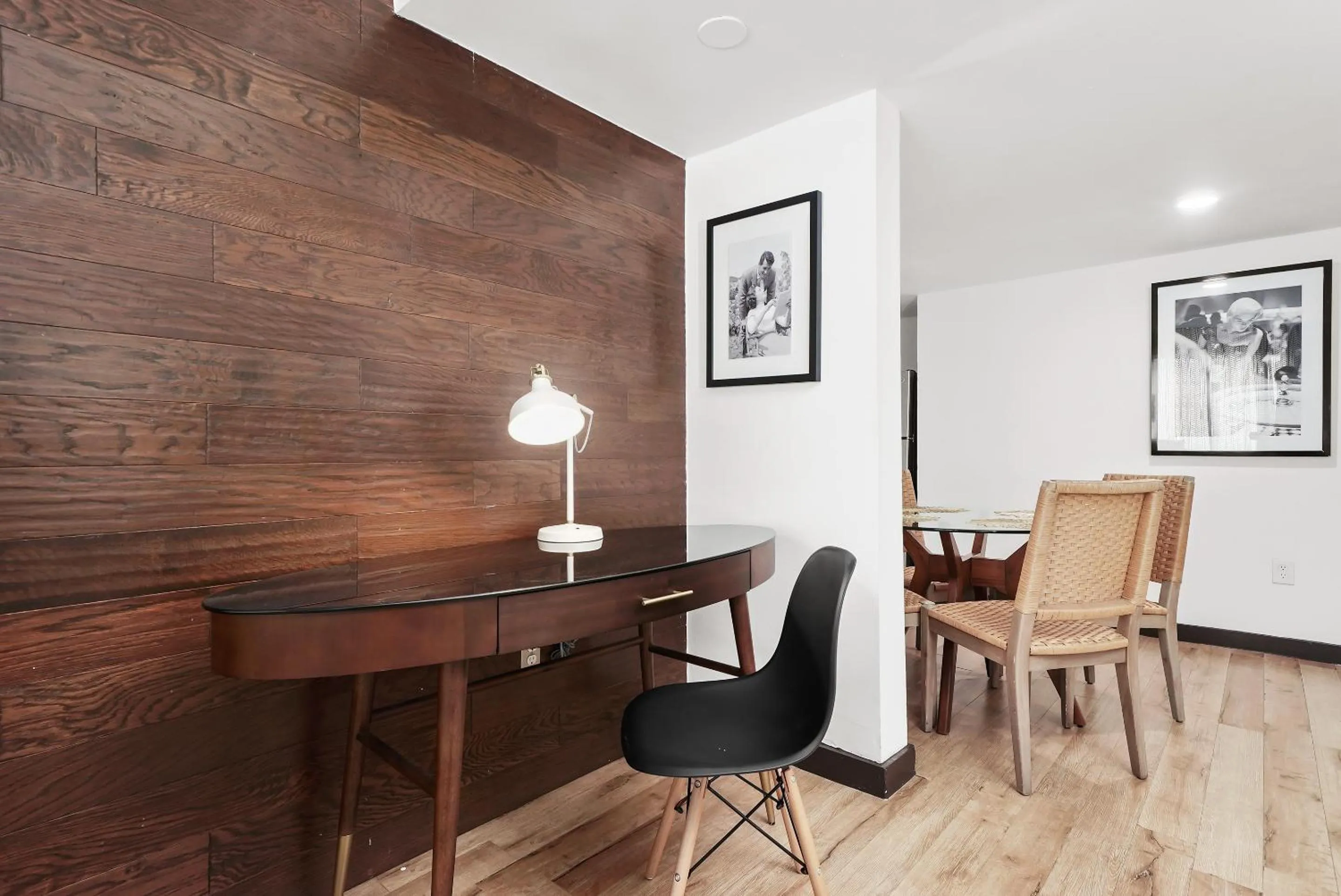 Living room in Metropole Suites South Beach