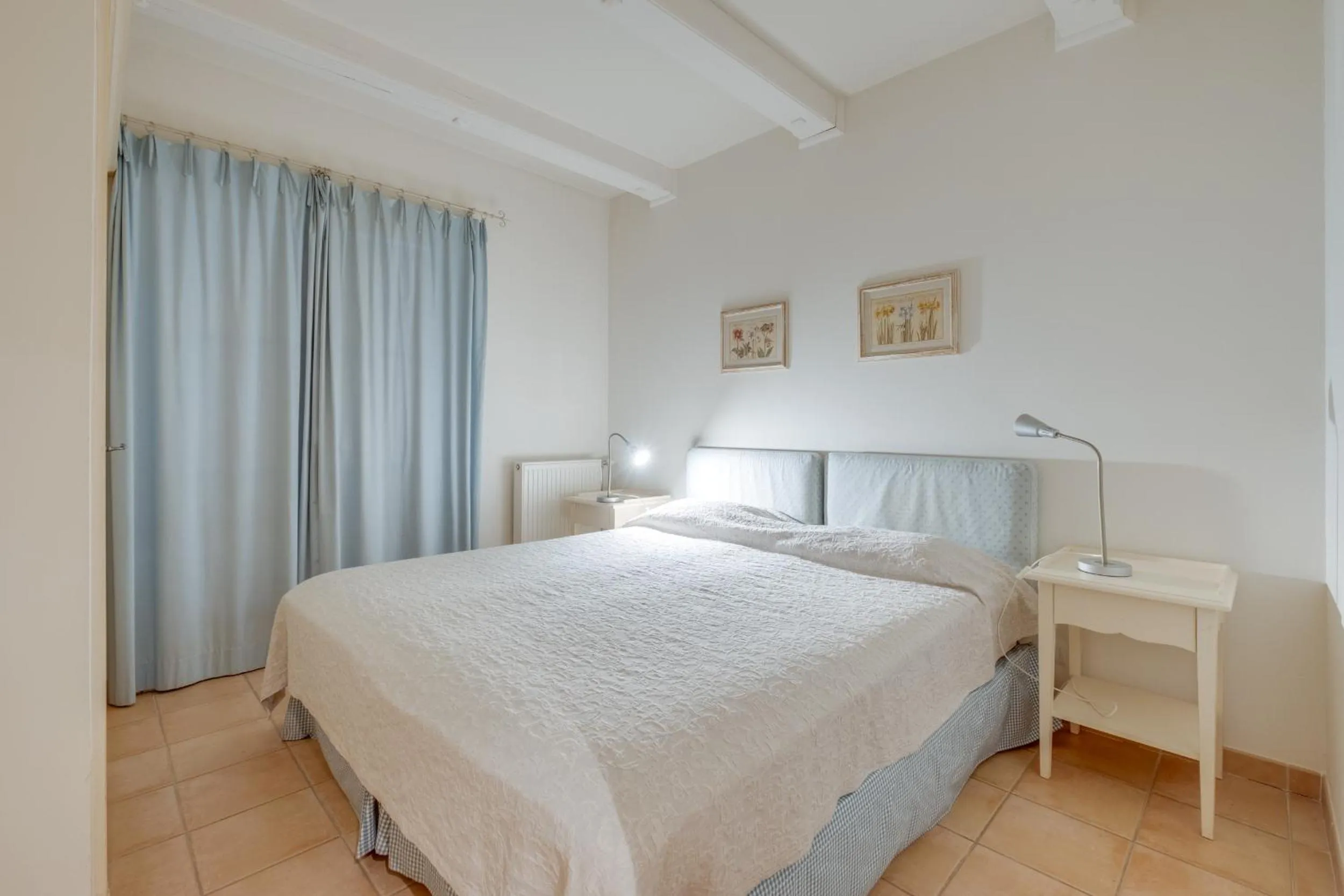 Bedroom, Bed in Les Appartements et Maisons du Domaine de Saint Endréol Golf & Spa Resort