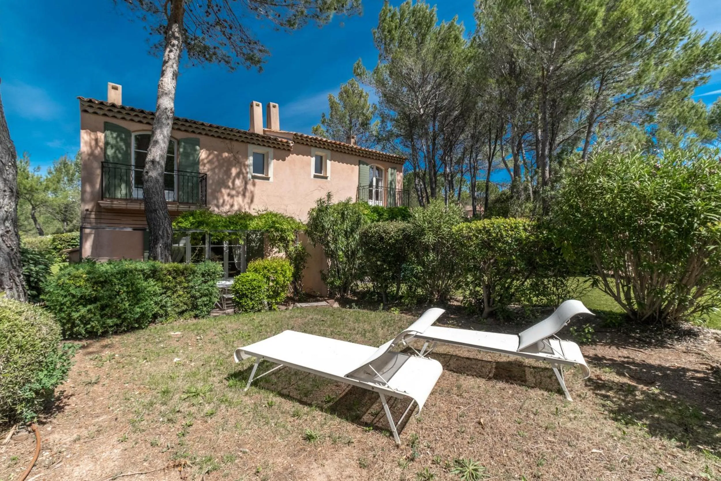 Garden in Les Appartements et Maisons du Domaine de Saint Endréol Golf & Spa Resort