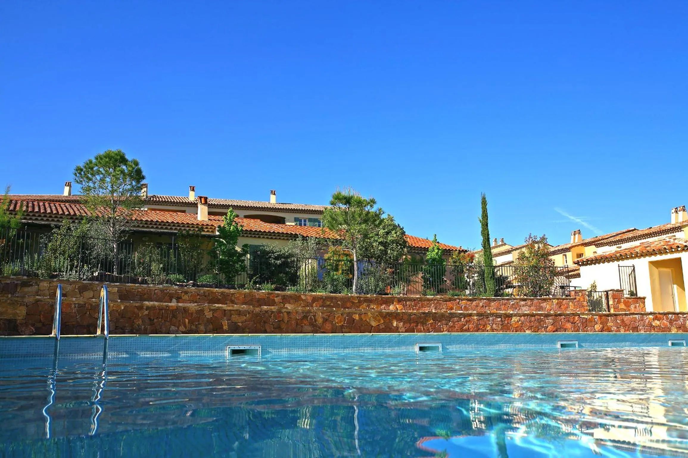 Swimming pool in Les Appartements et Maisons du Domaine de Saint Endréol Golf & Spa Resort