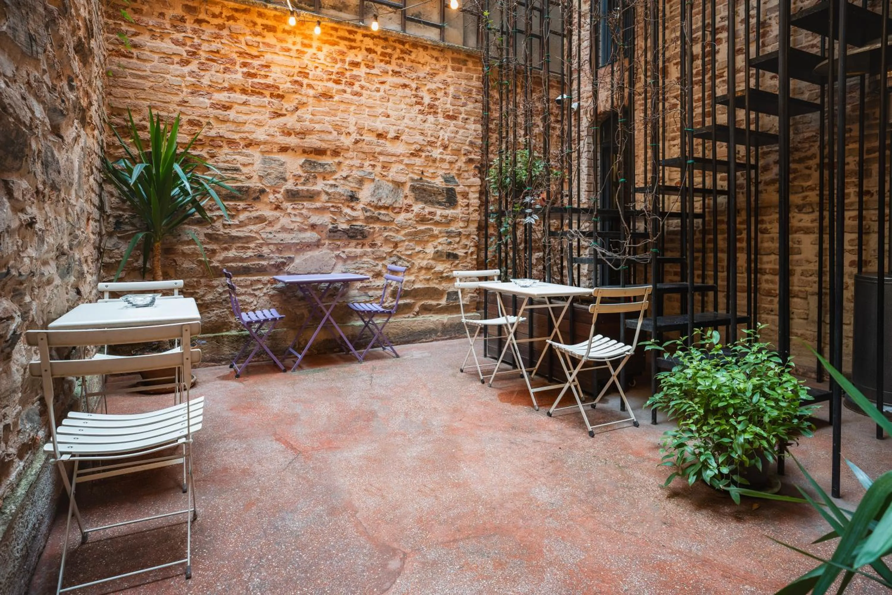 Patio in Novus Pera Hotel