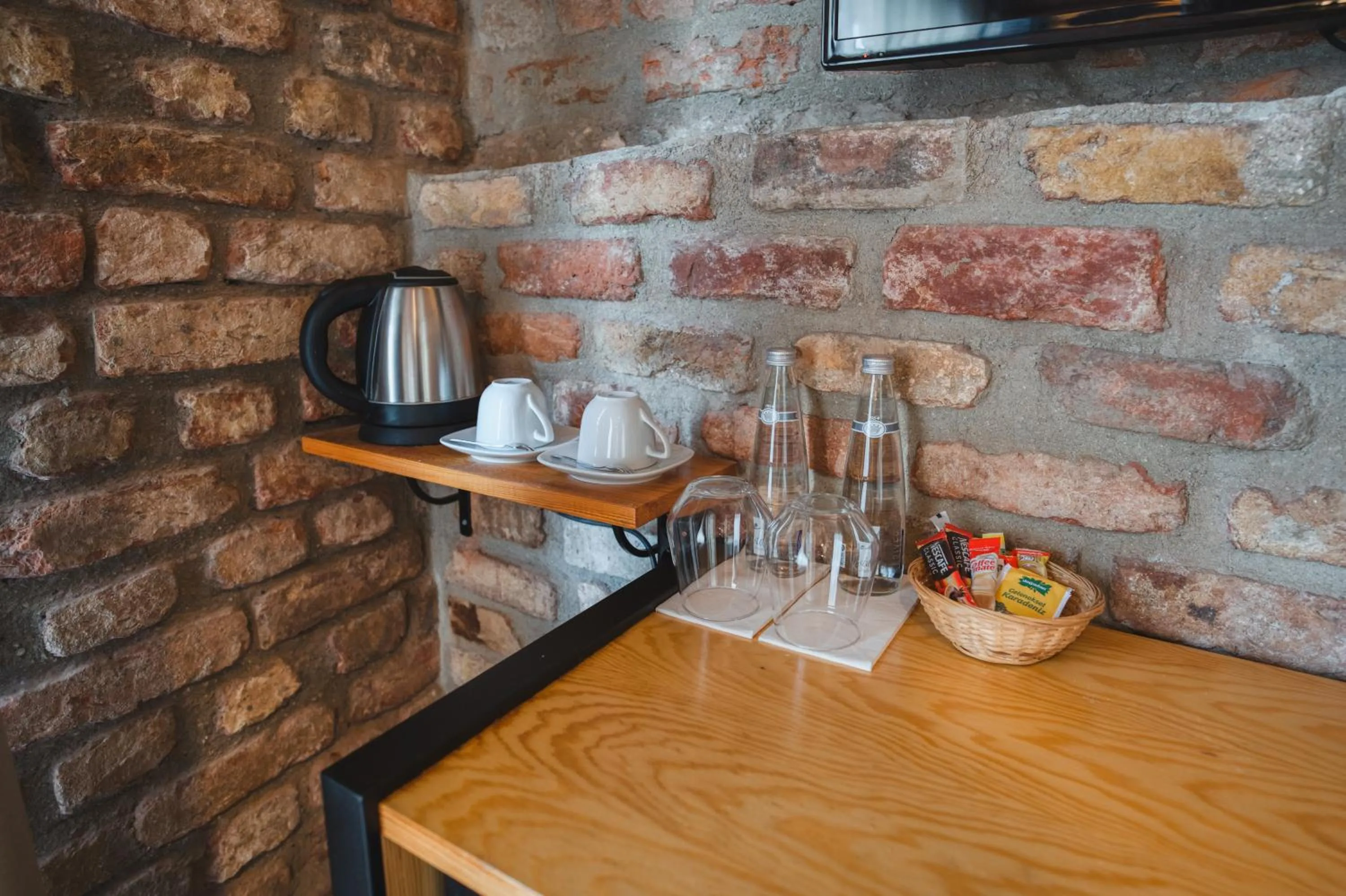 Coffee/tea facilities in Novus Pera Hotel