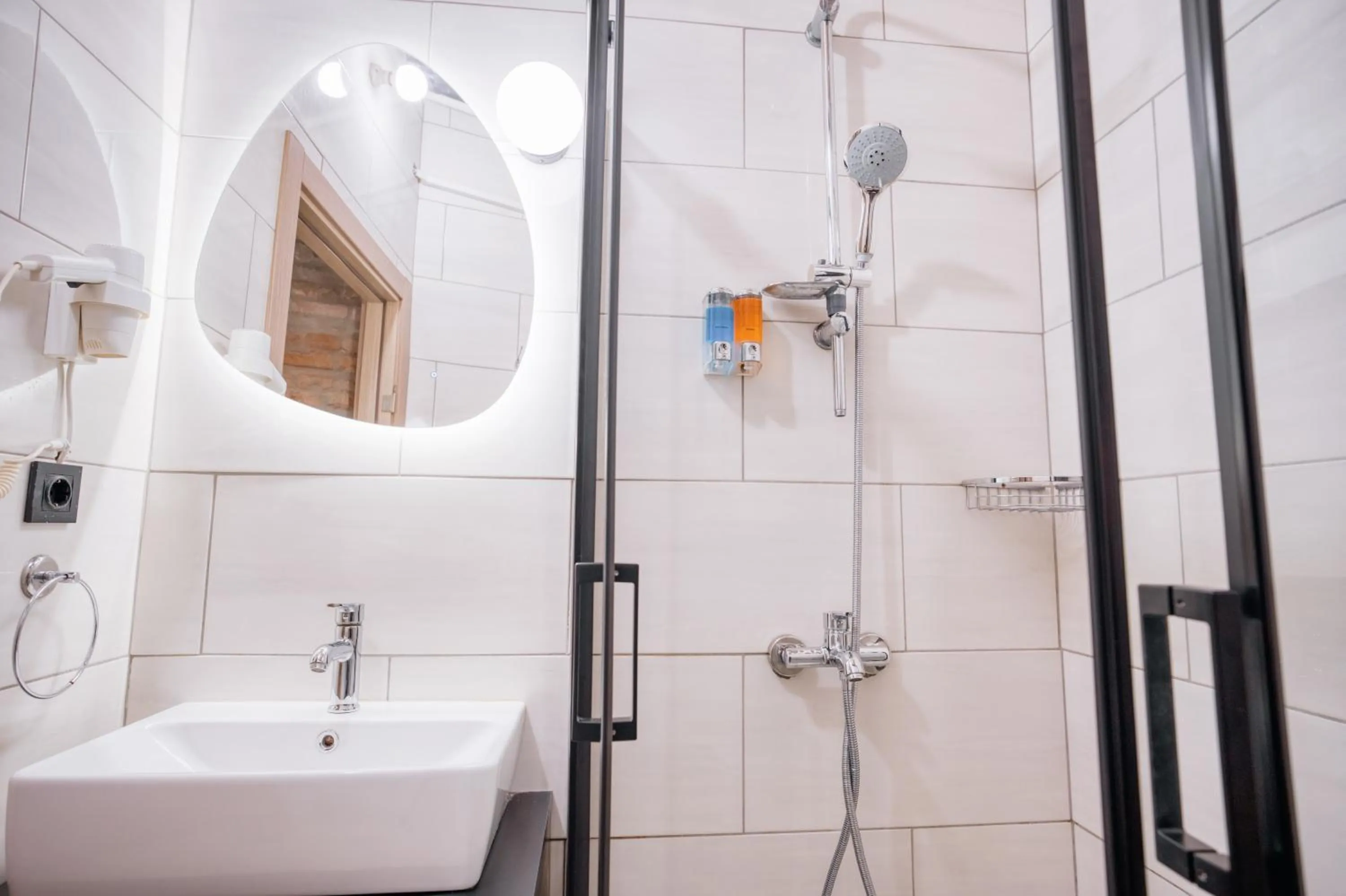 Shower in Novus Pera Hotel