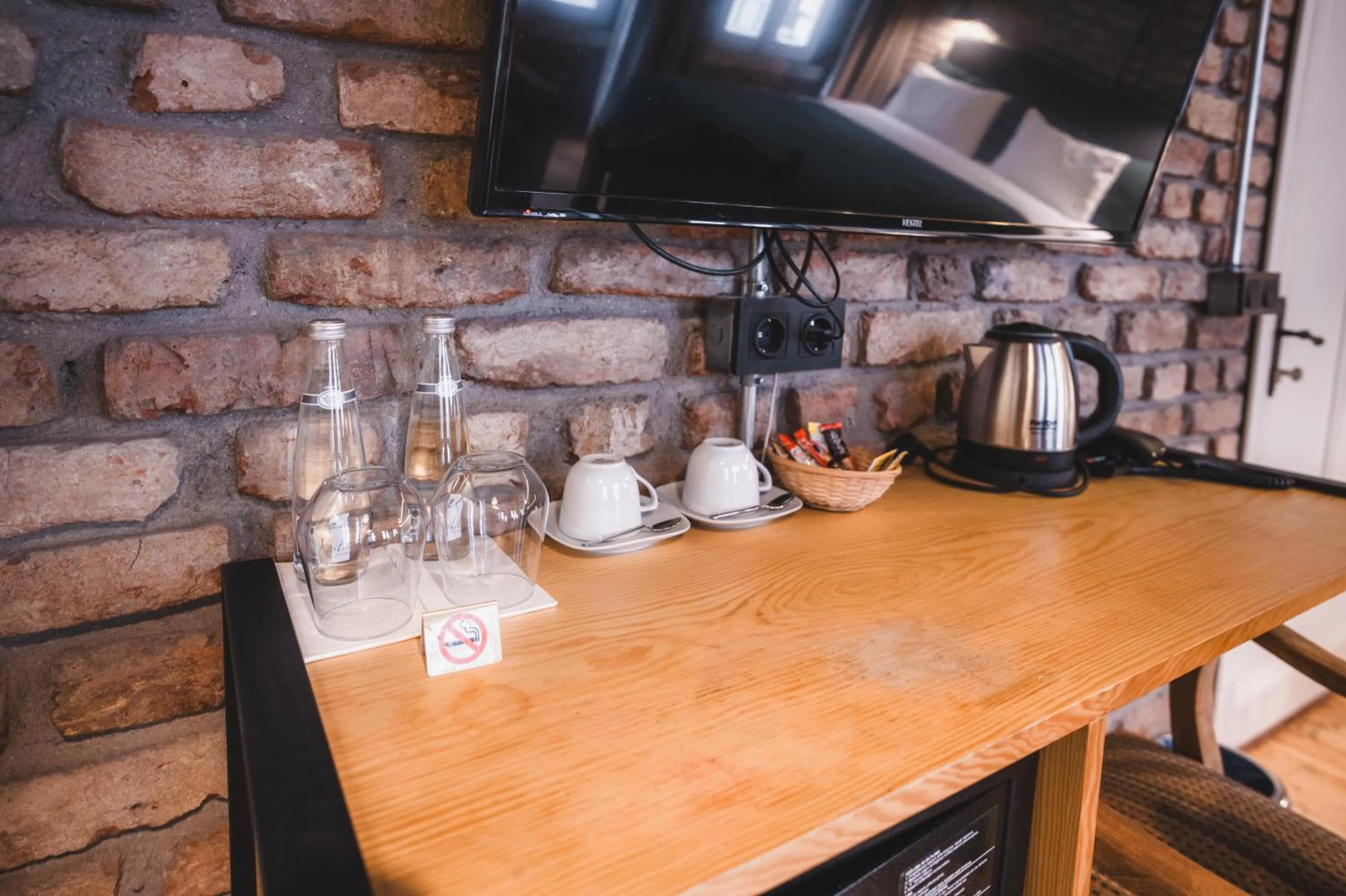 Coffee/tea facilities in Novus Pera Hotel