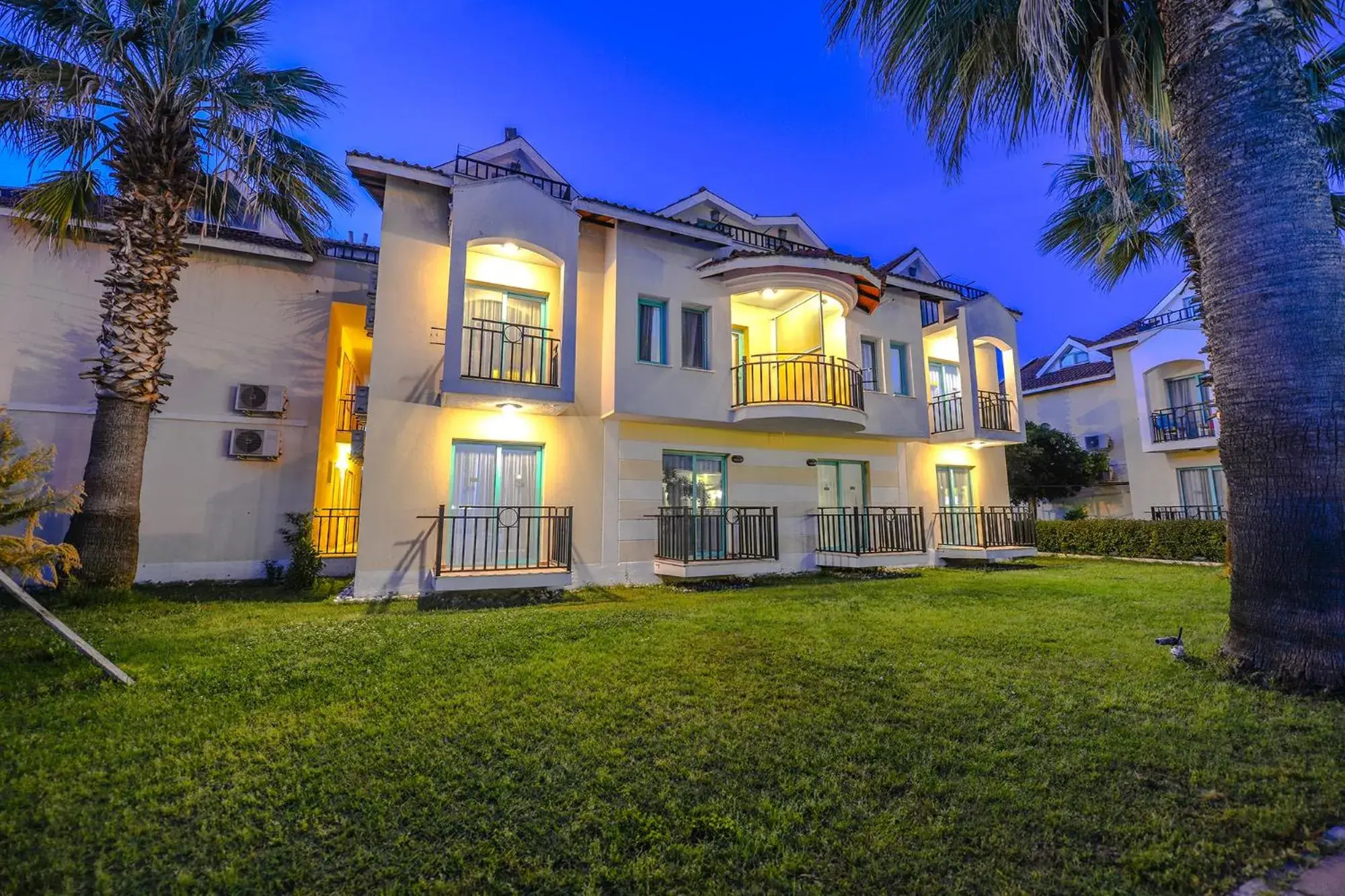 Property building in Rebin Beach Hotel Property building in Rebin Beach Hotel