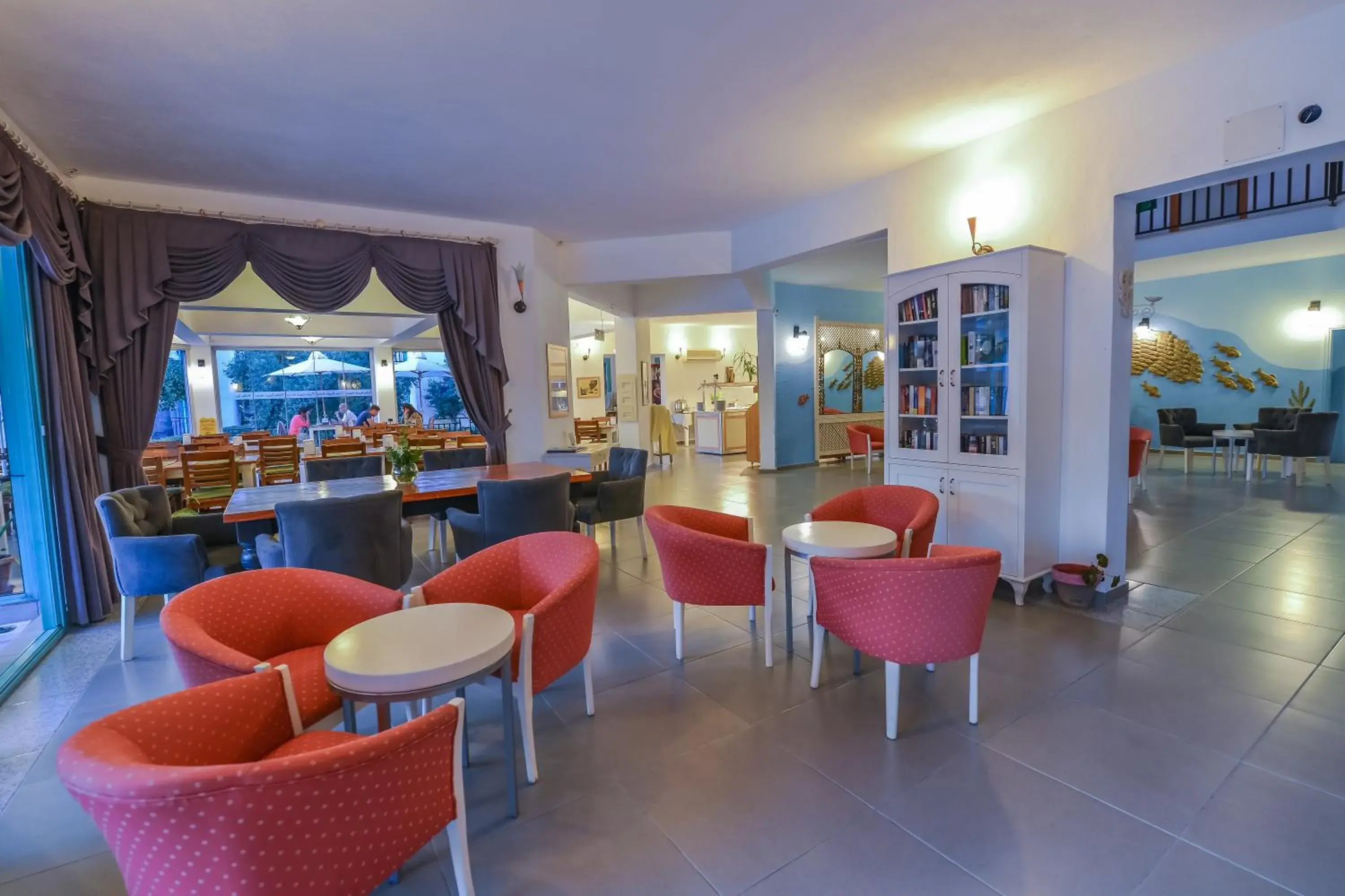 Restaurant/places to eat in Rebin Beach Hotel Restaurant/places to eat in Rebin Beach Hotel