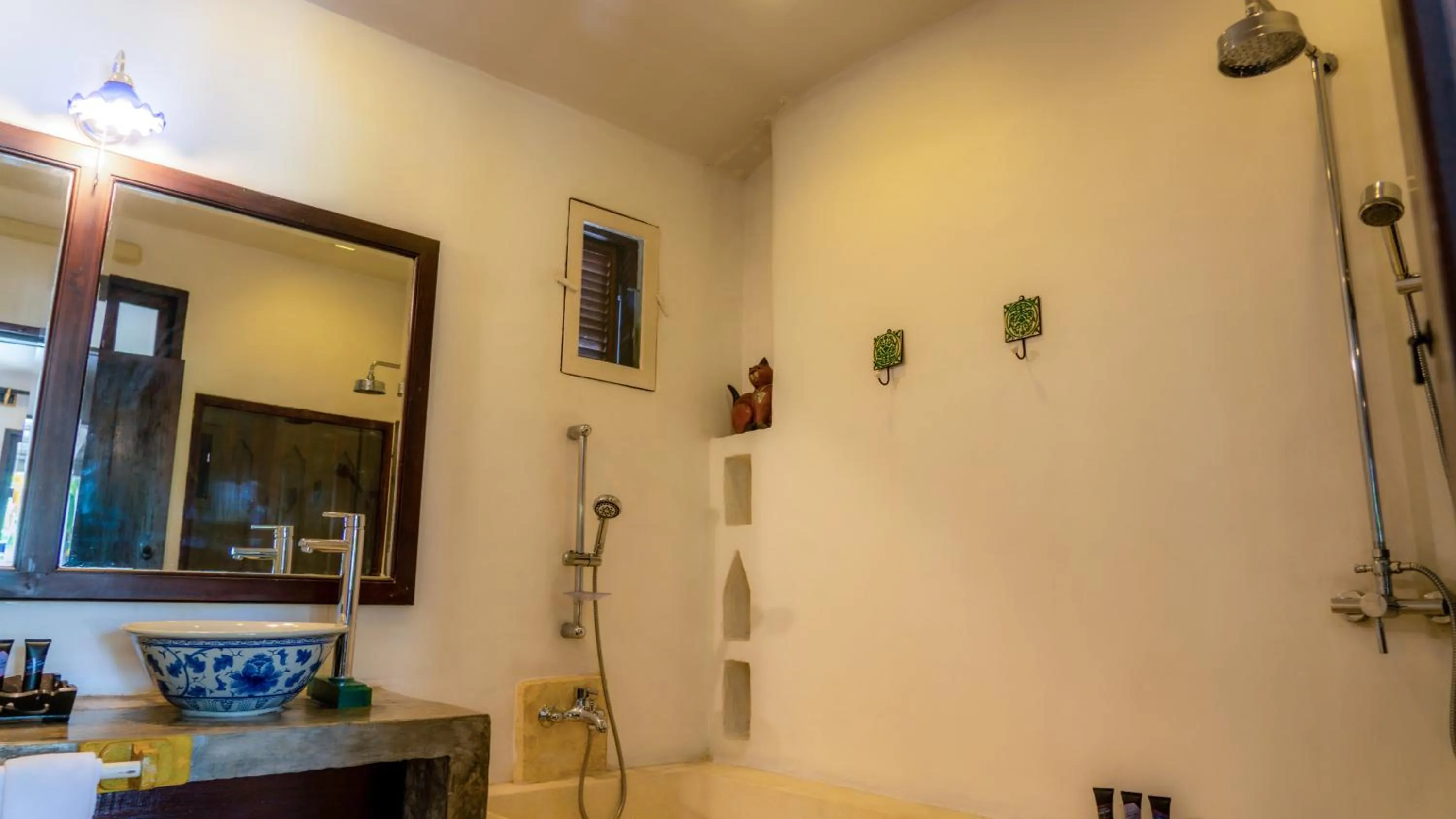 Bathroom in Cheva Gallery Boutique Hotel