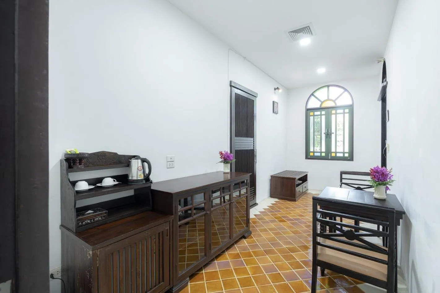 Cheva Gallery Boutique Hotel