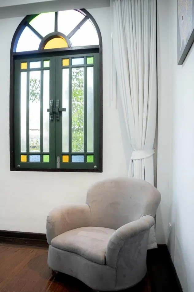 Cheva Gallery Boutique Hotel