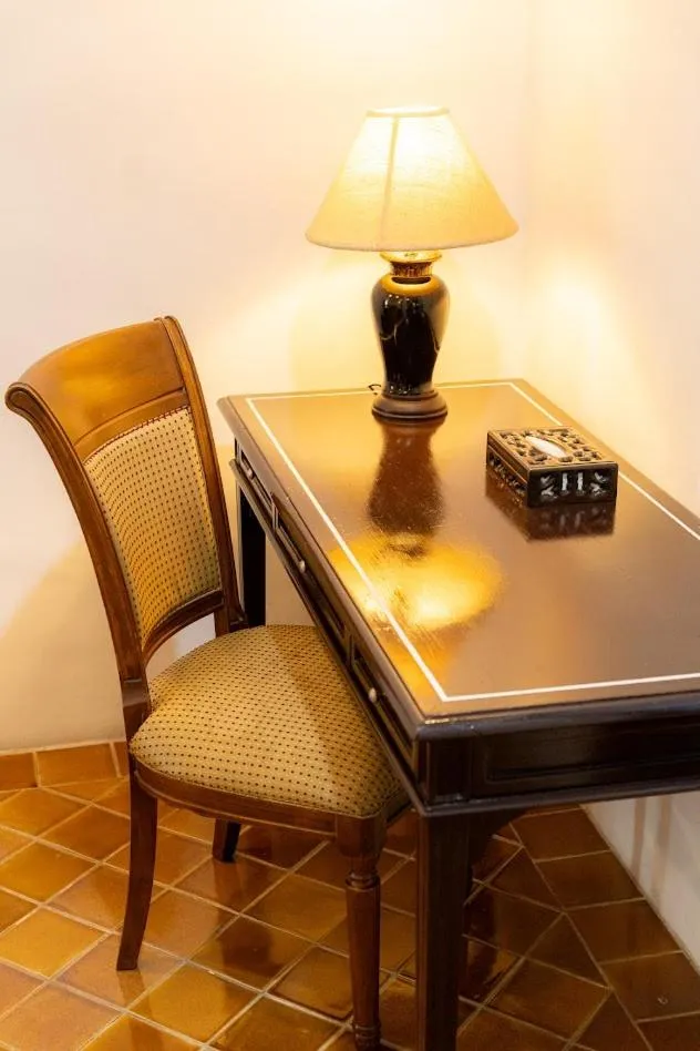 Cheva Gallery Boutique Hotel