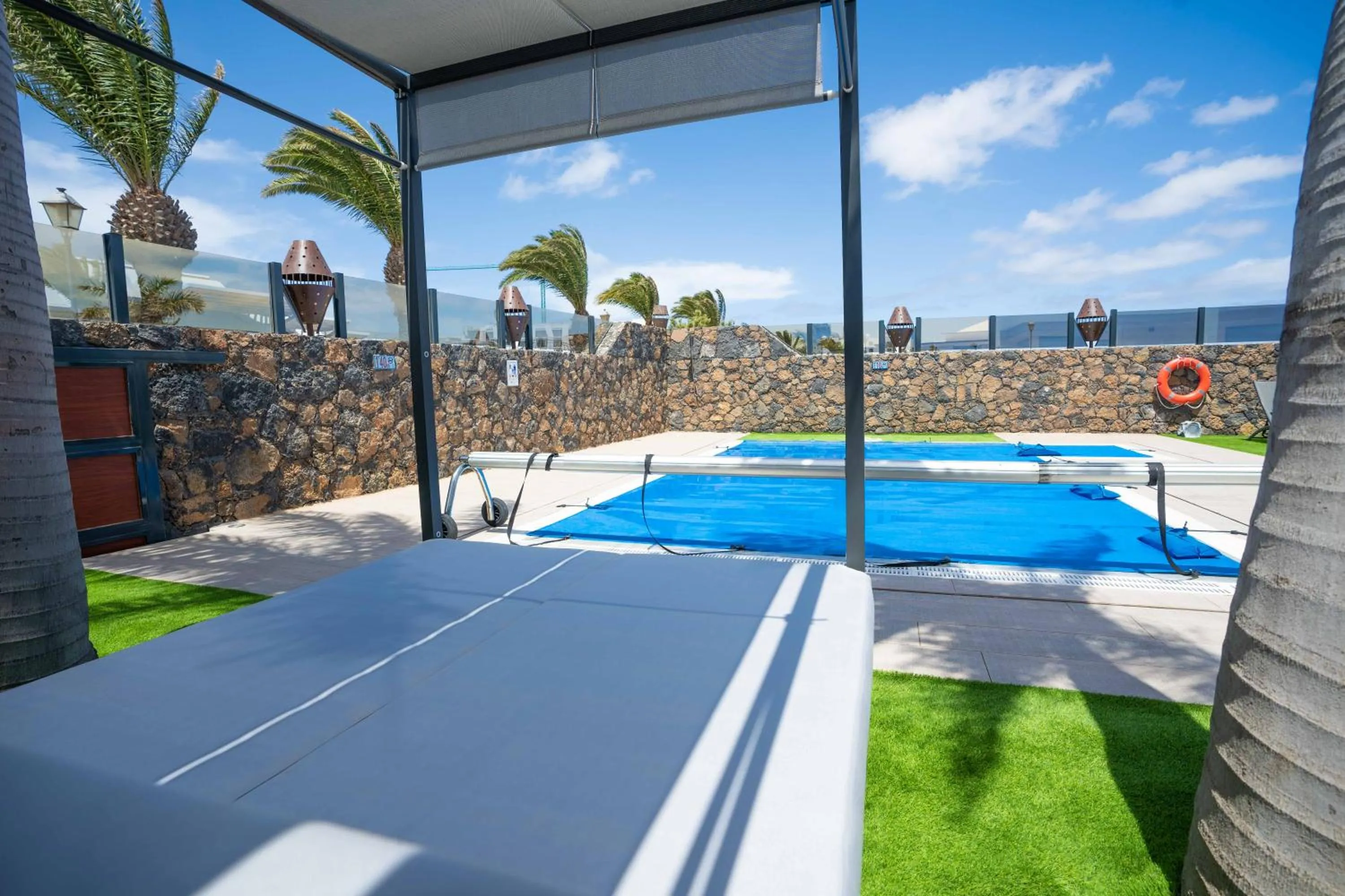 Swimming pool in Sea Breeze Villas Lapa and Claca
