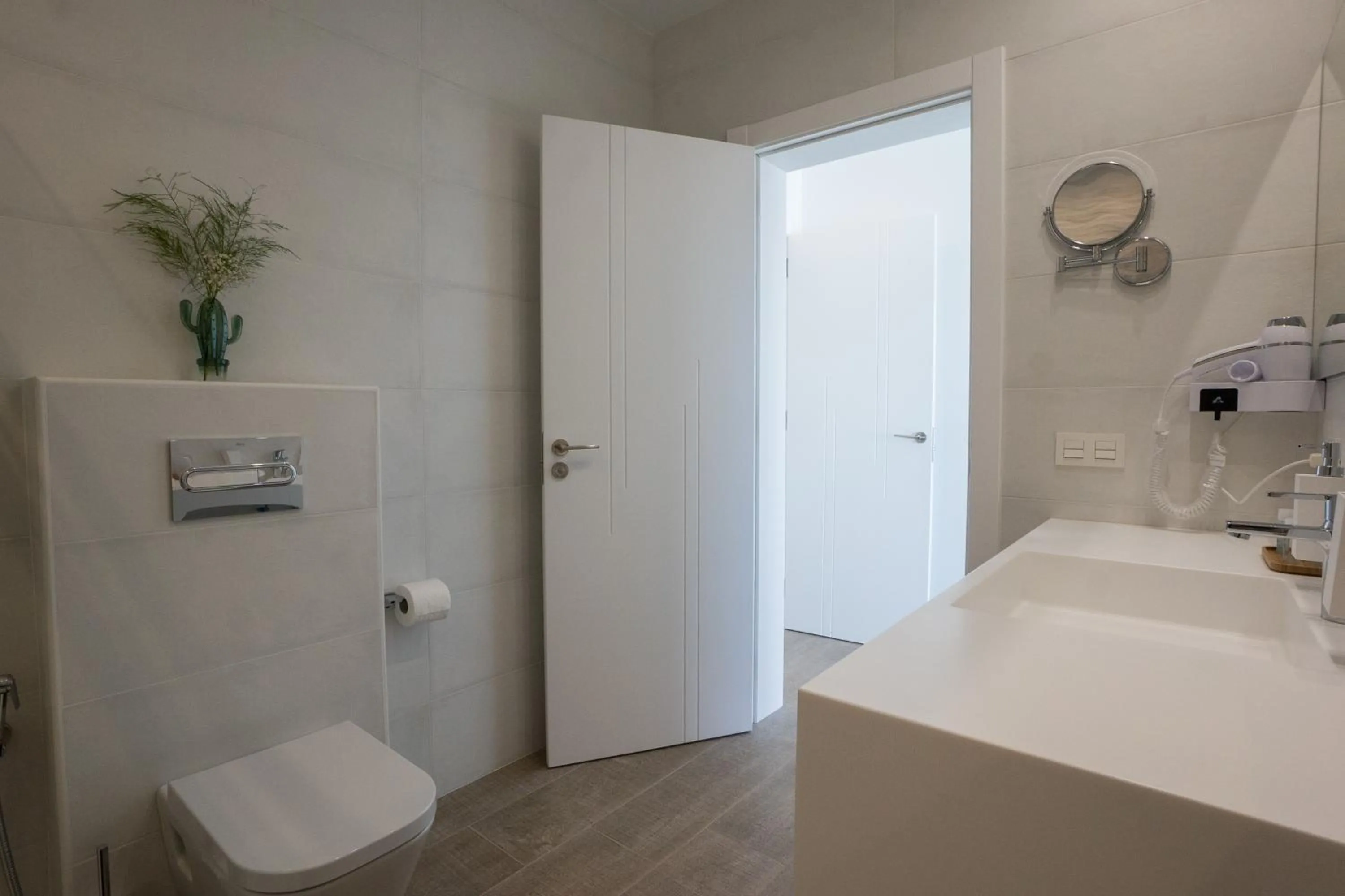 Bathroom in Sea Breeze Villas Lapa and Claca