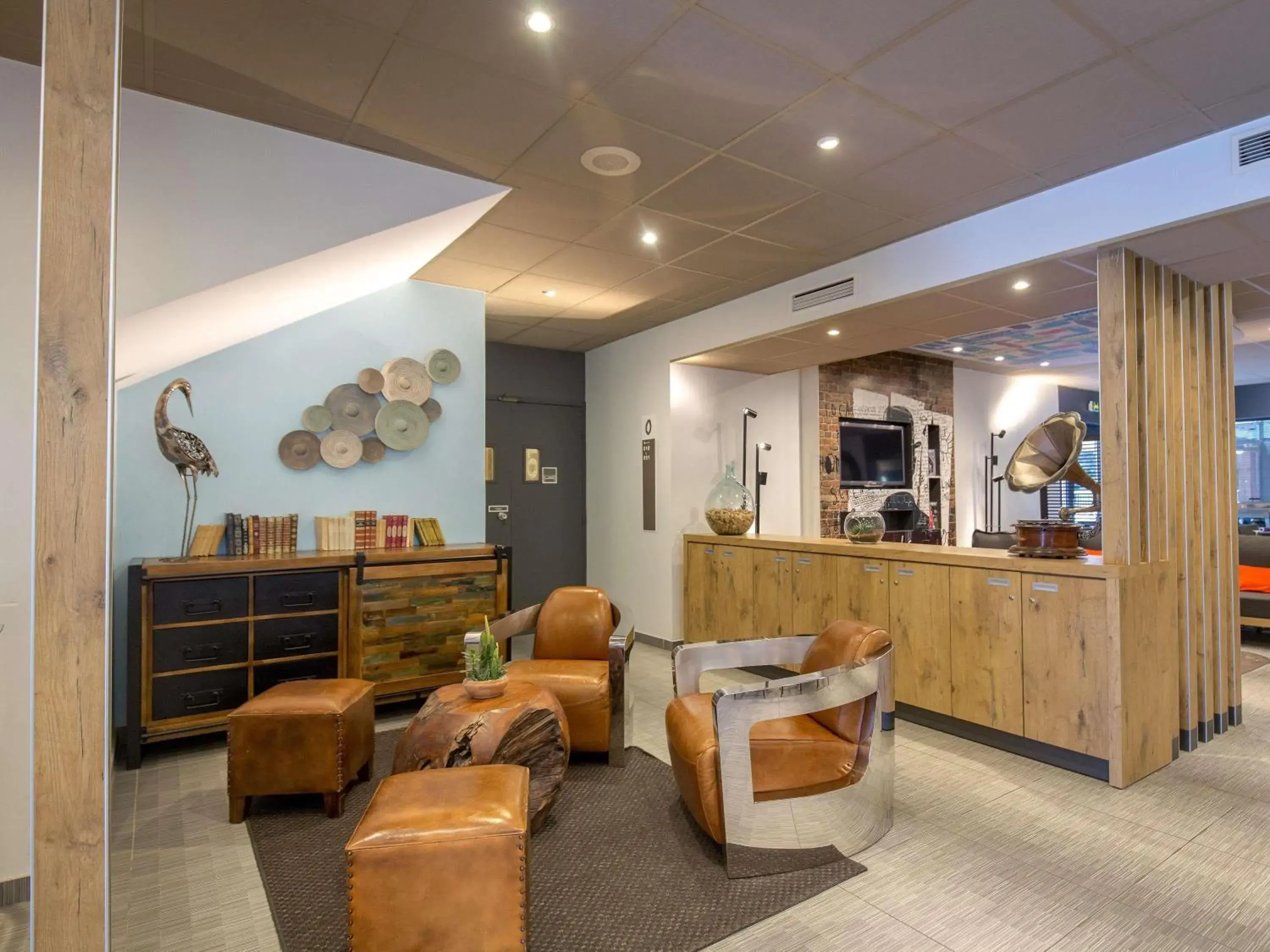 Property building in ibis Brignoles Provence Verte Property building in ibis Brignoles Provence Verte