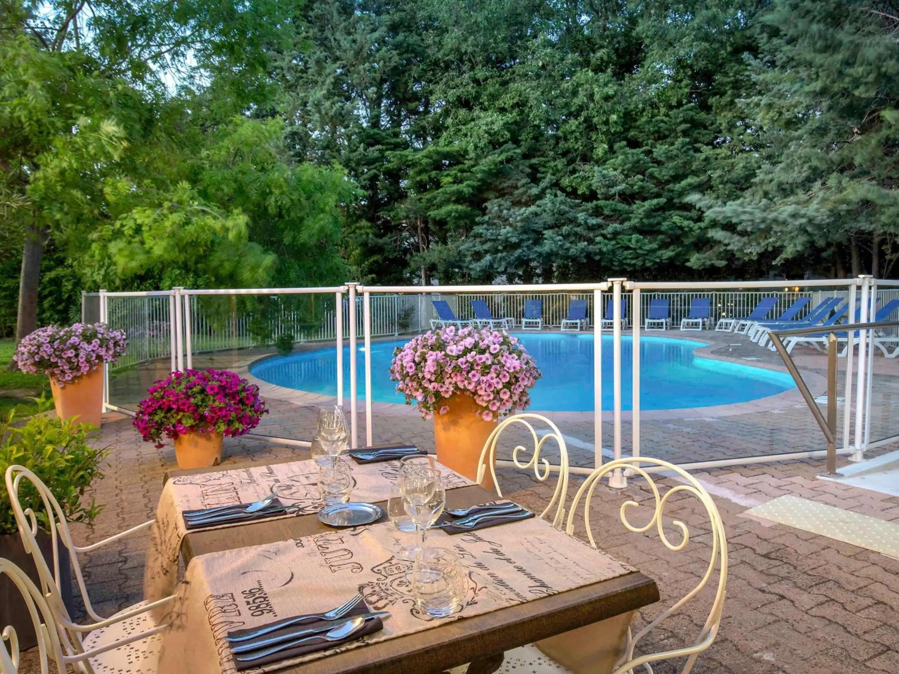 Restaurant/places to eat in ibis Brignoles Provence Verte Restaurant/places to eat in ibis Brignoles Provence Verte