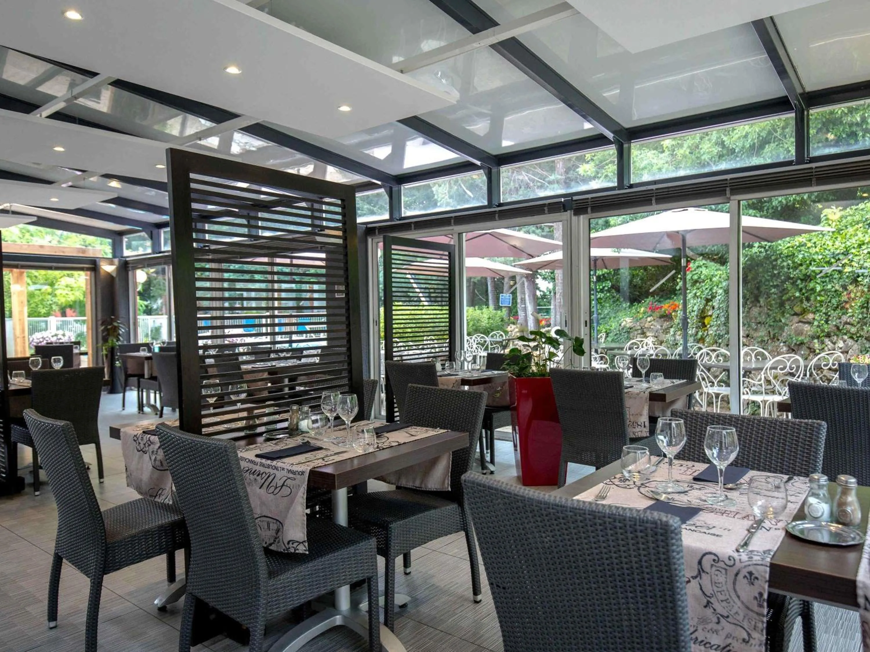 Restaurant/places to eat in ibis Brignoles Provence Verte