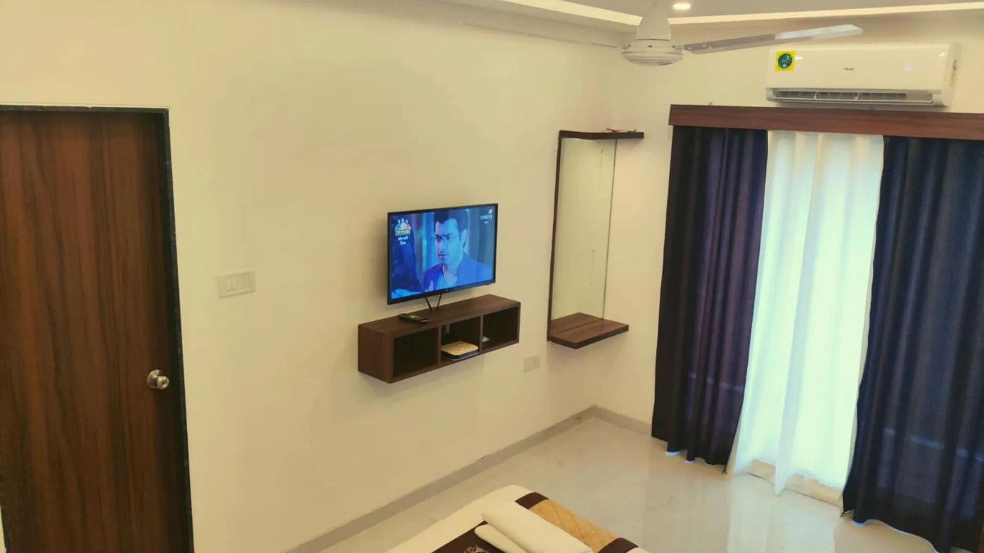 Bed in Rajdhani Resort Lonavala