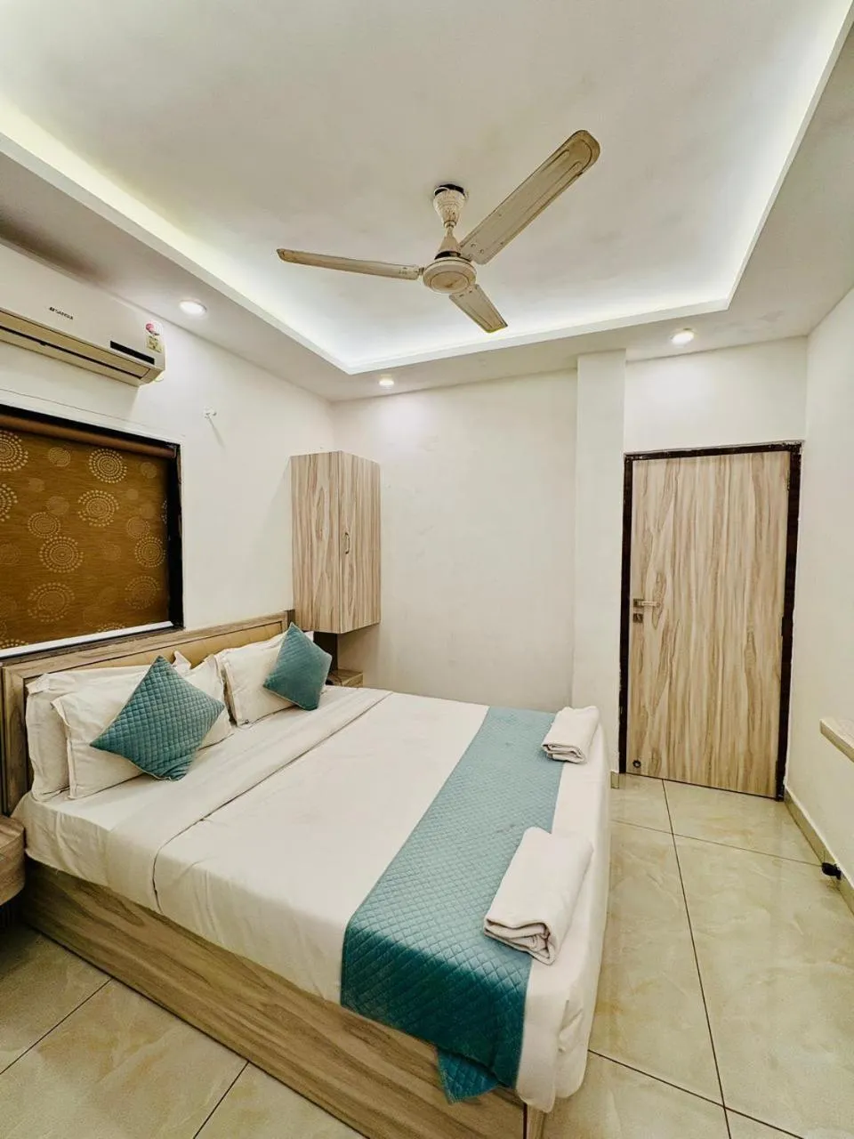 Bed in Rajdhani Resort Lonavala