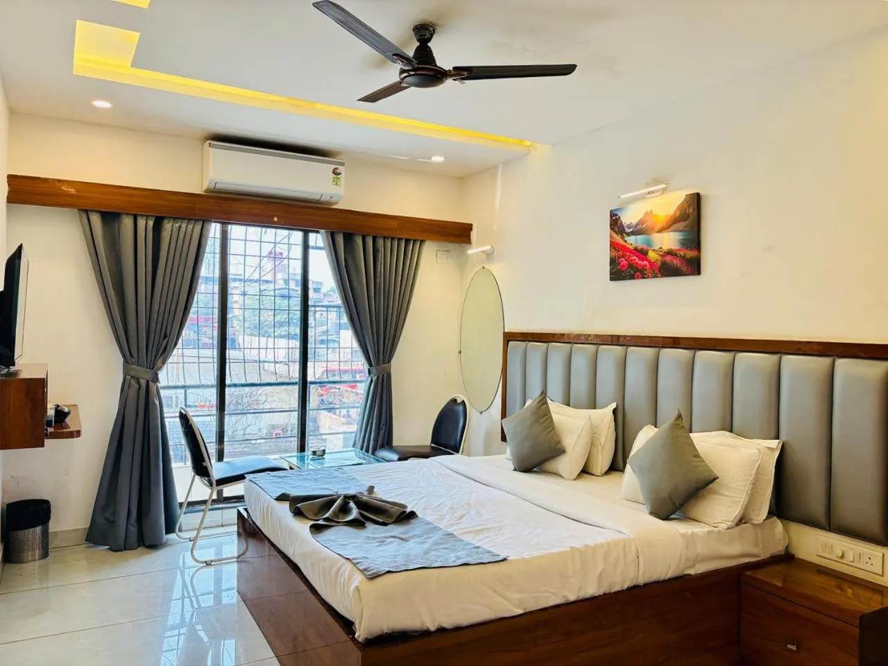 Bed in Rajdhani Resort Lonavala