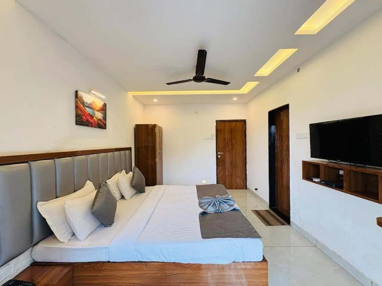 Bed in Rajdhani Resort Lonavala