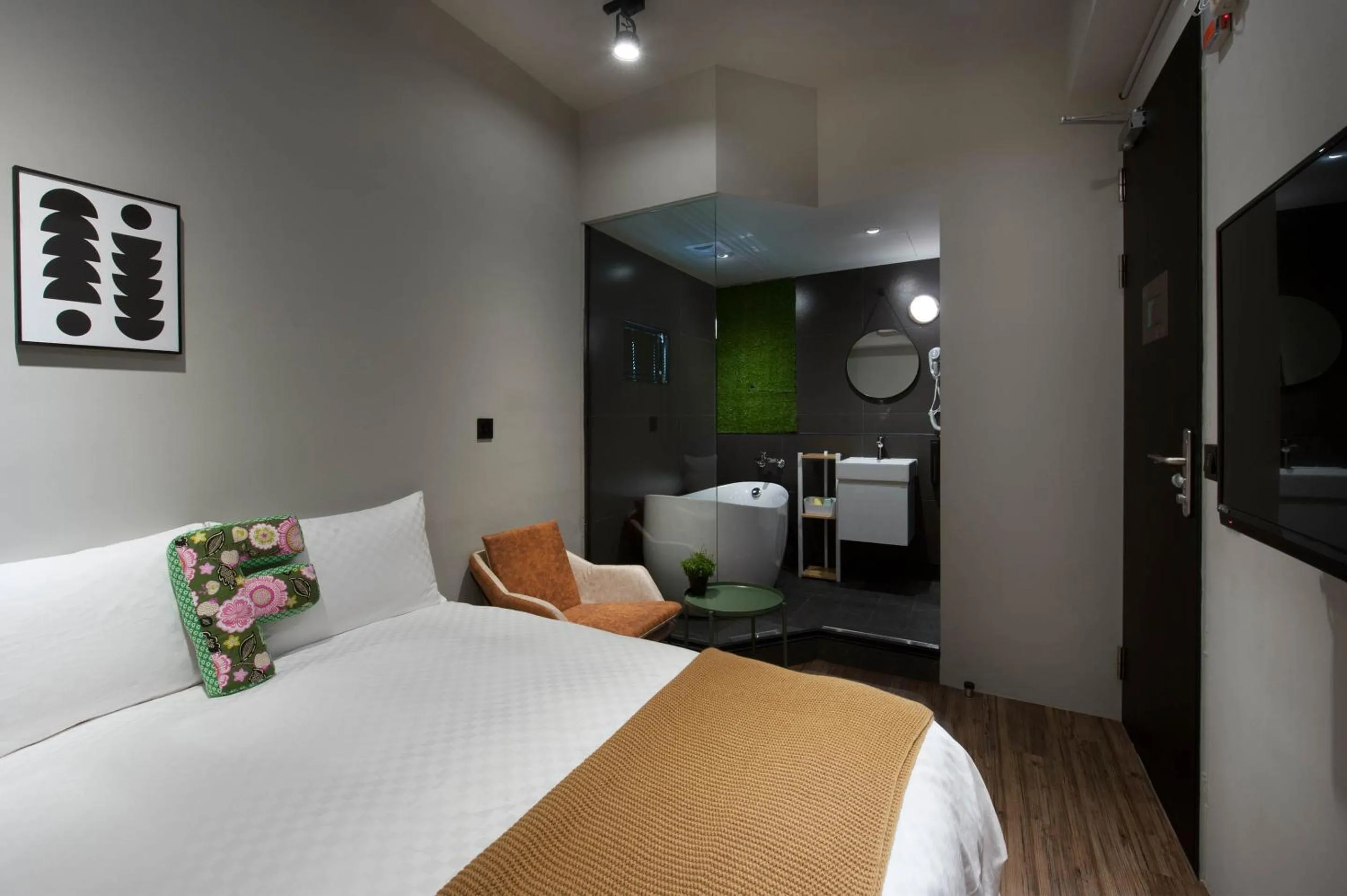 Bed in Leo111/Yan Cheng Pier 2