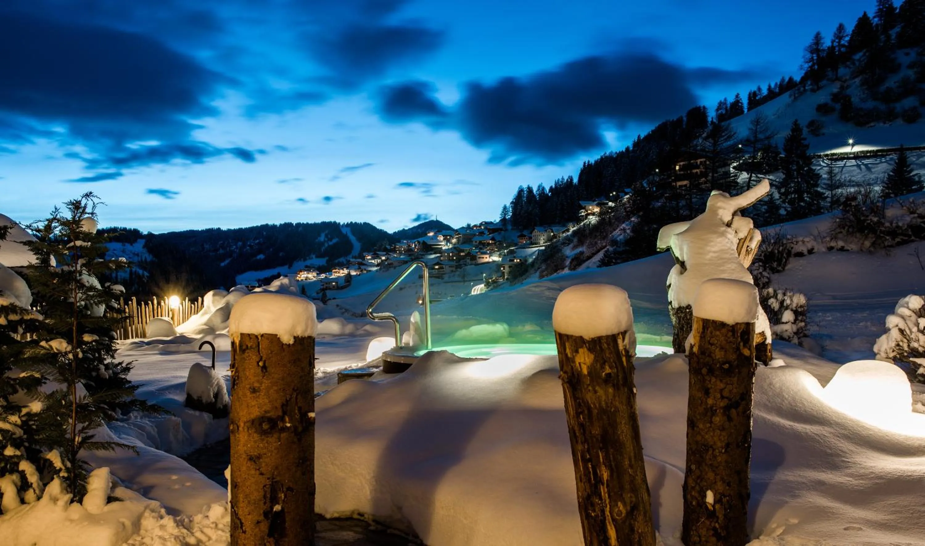 Night in Garni Residence Soraiser