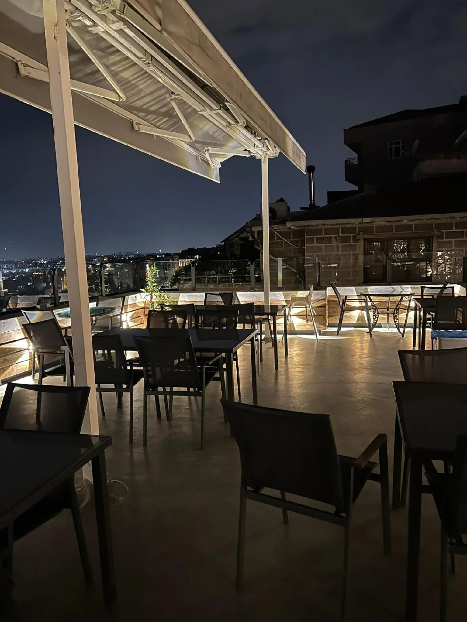 Restaurant/places to eat in Mehmet Bey Suites Restaurant/places to eat in Mehmet Bey Suites