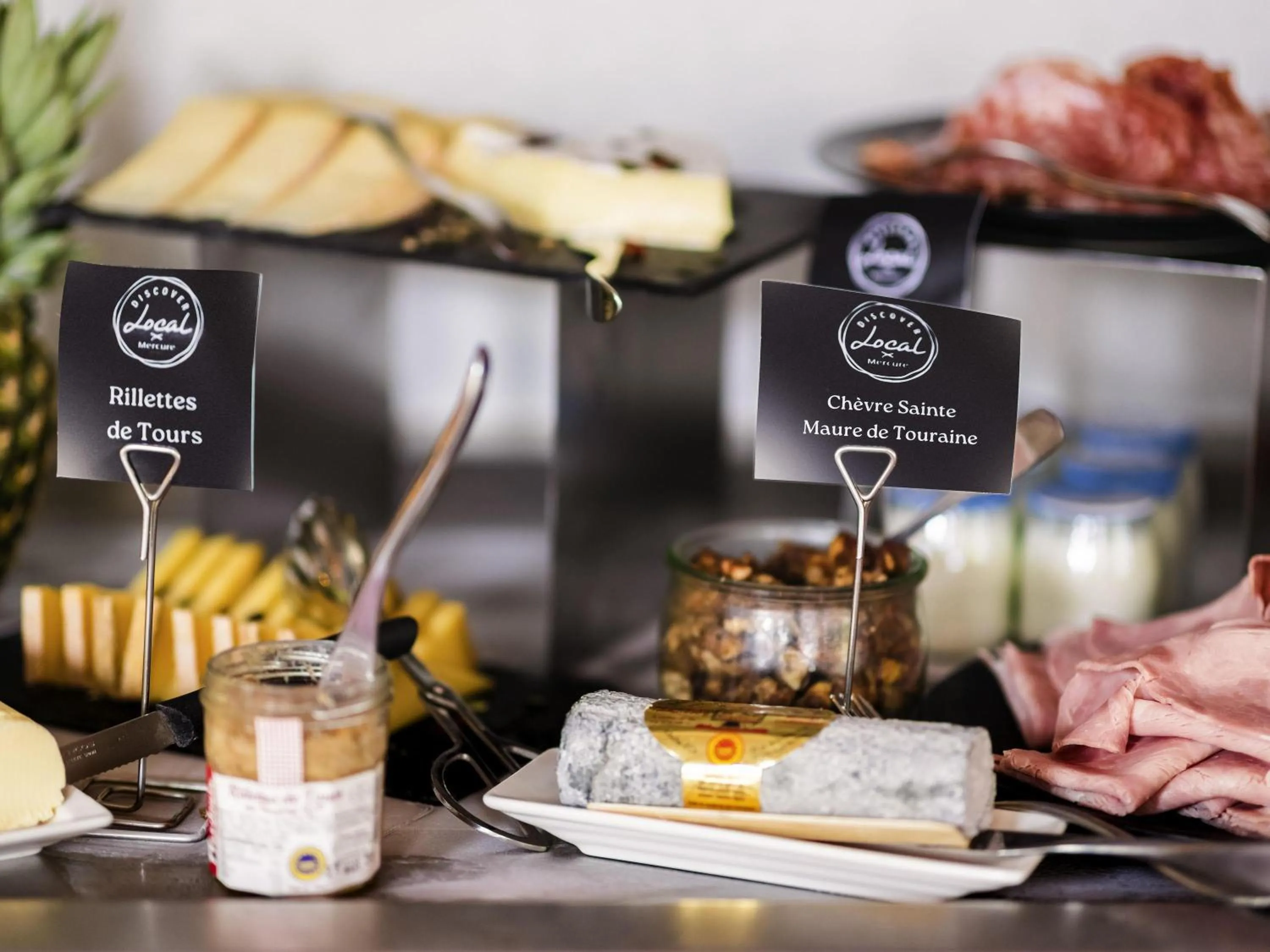 Breakfast in Mercure Tours Nord