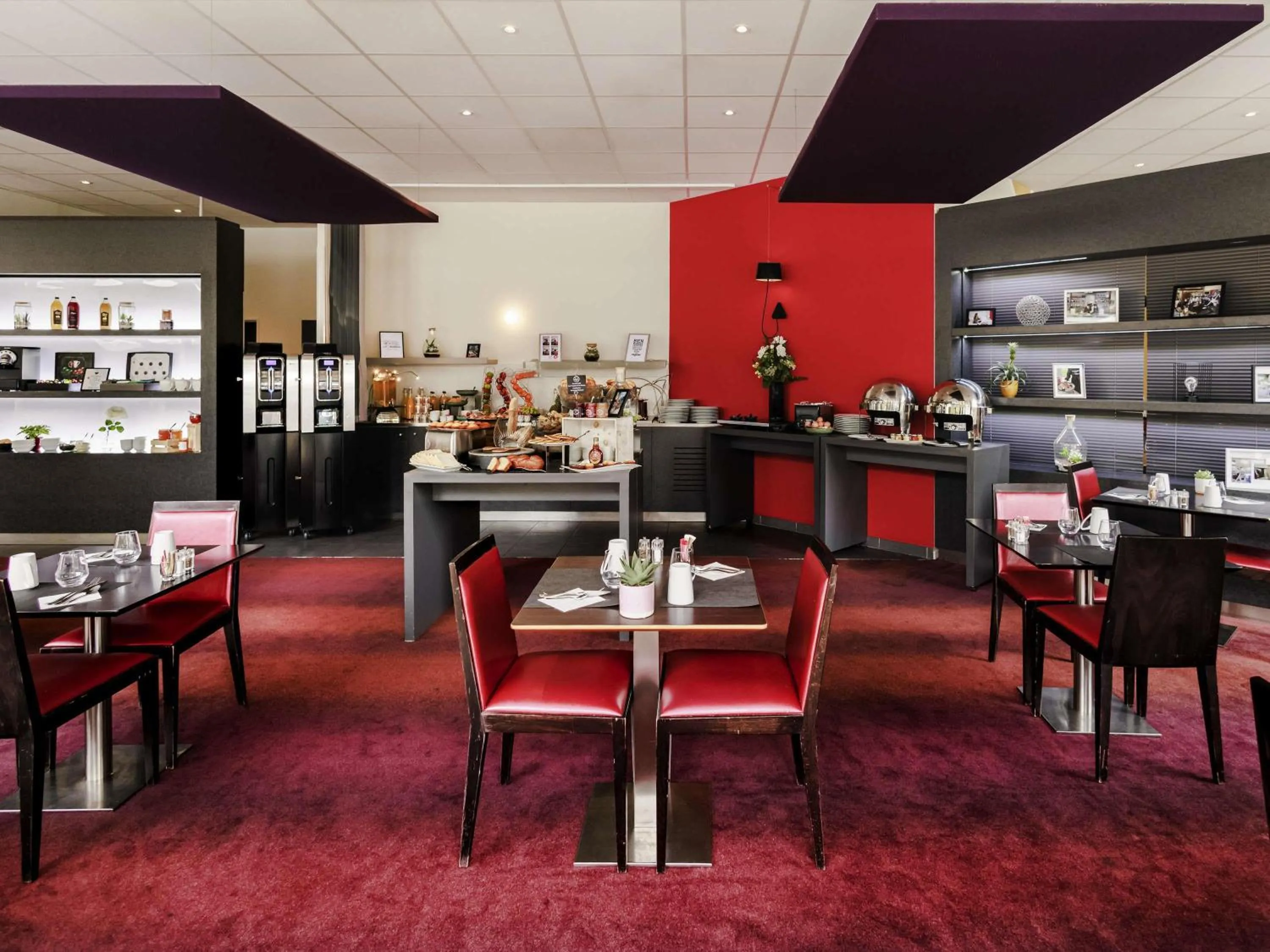 Breakfast in Mercure Tours Nord