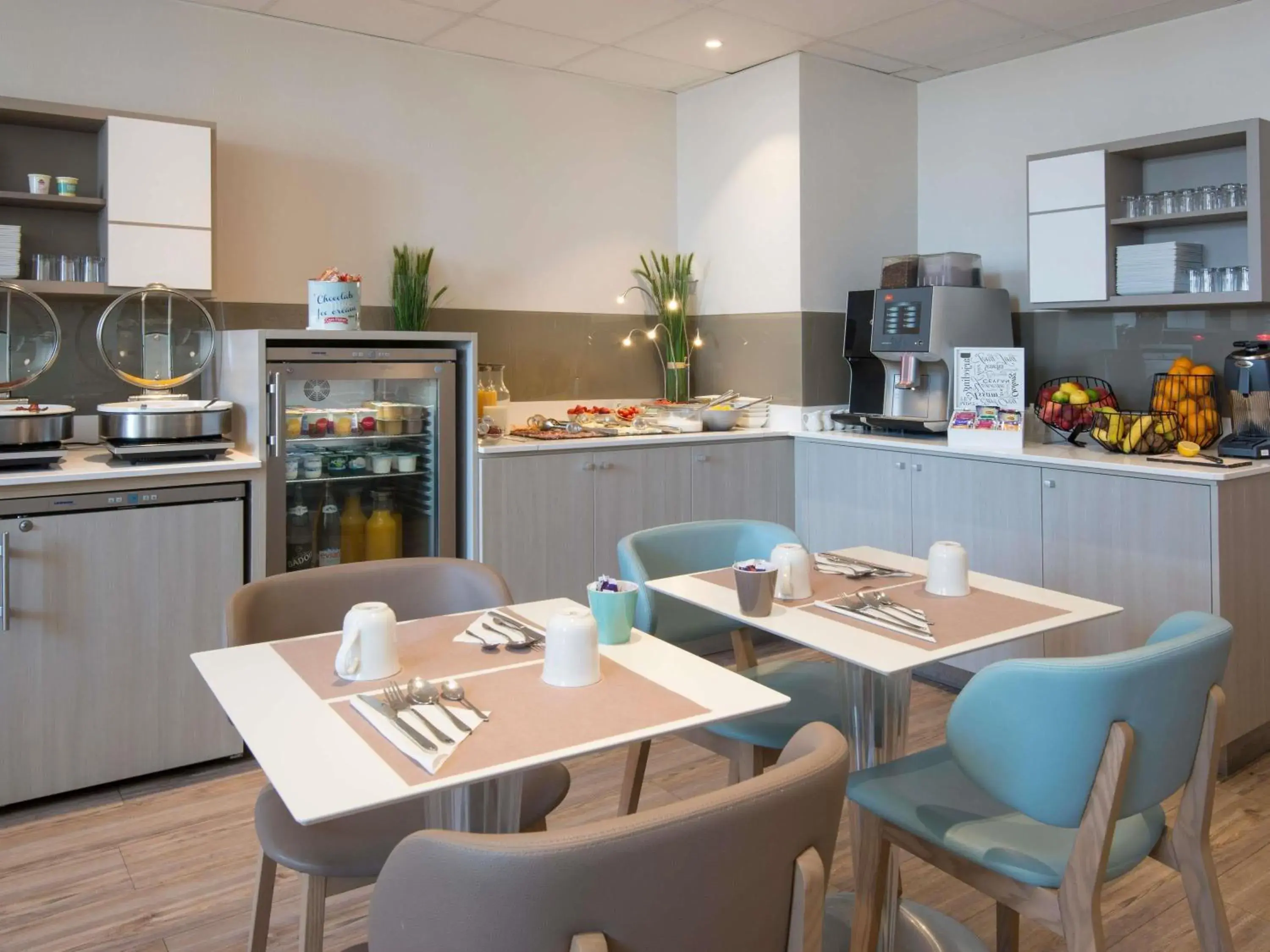 Breakfast in Mercure Nice Marché Aux Fleurs Breakfast in Mercure Nice Marché Aux Fleurs