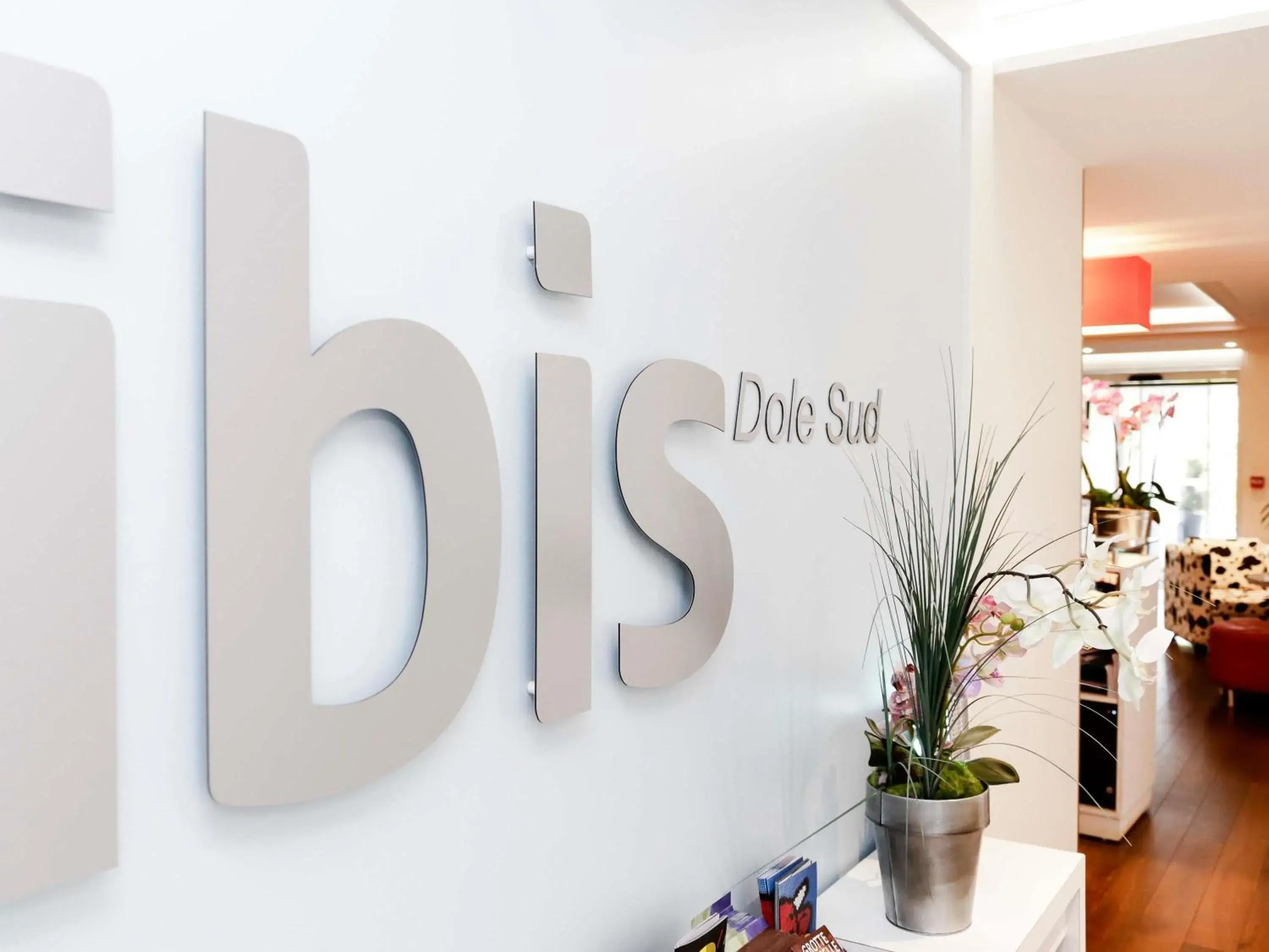 Property building in ibis Dole Sud Choisey Property building in ibis Dole Sud Choisey