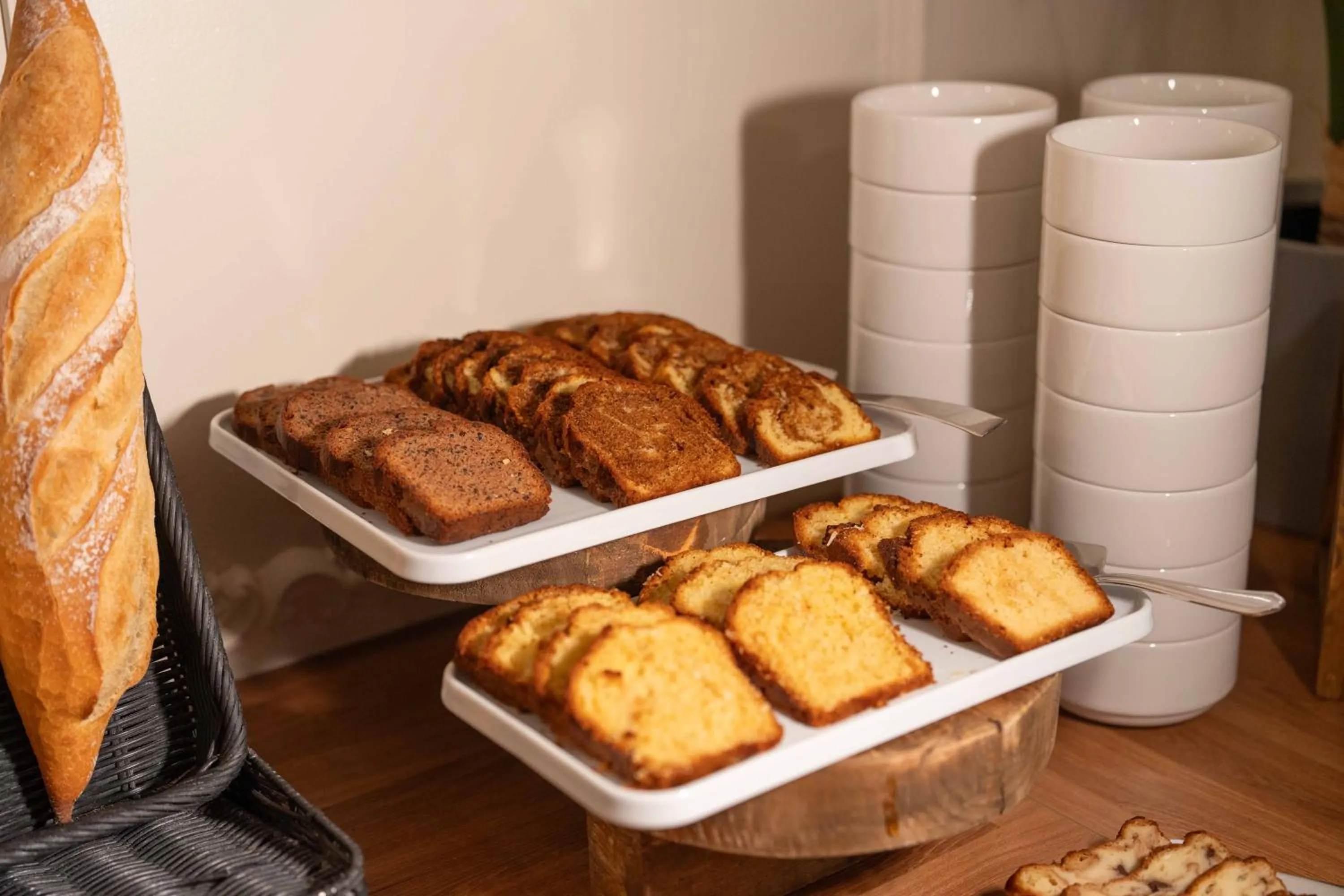 Breakfast in Hôtel l'Orangeraie