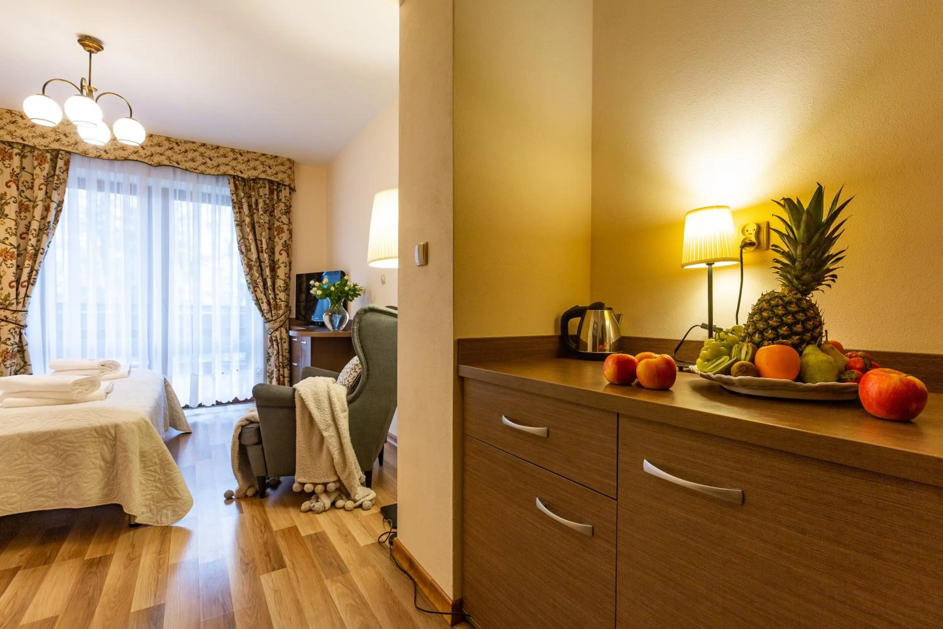 Photo of the whole room, Bed in Willa Borowianka