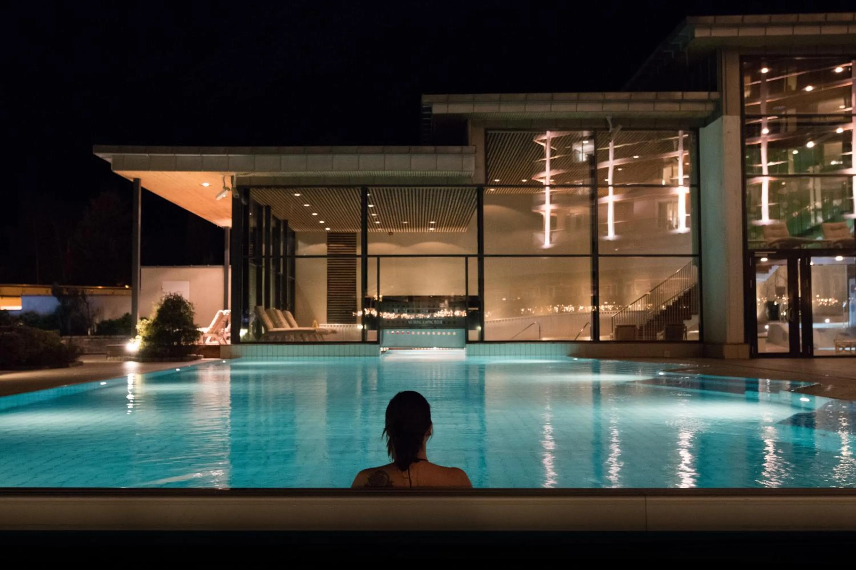 People in Hotel Alexandra Loen