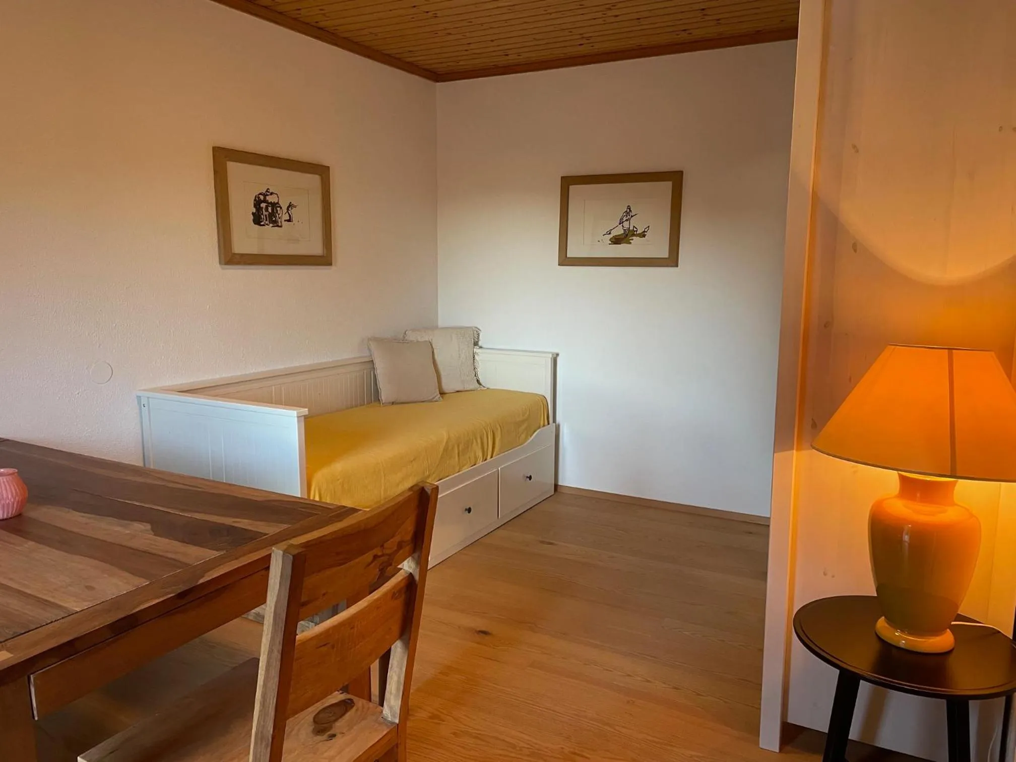 Living room, Bed in Gasthof Martinihof