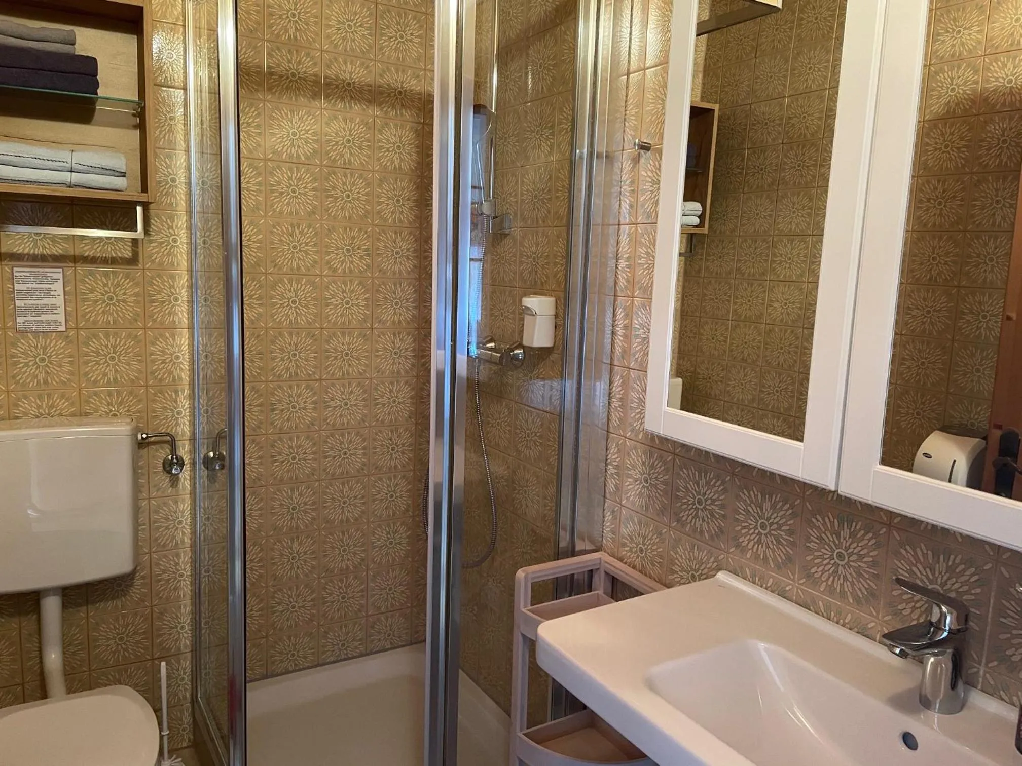 Bathroom in Gasthof Martinihof