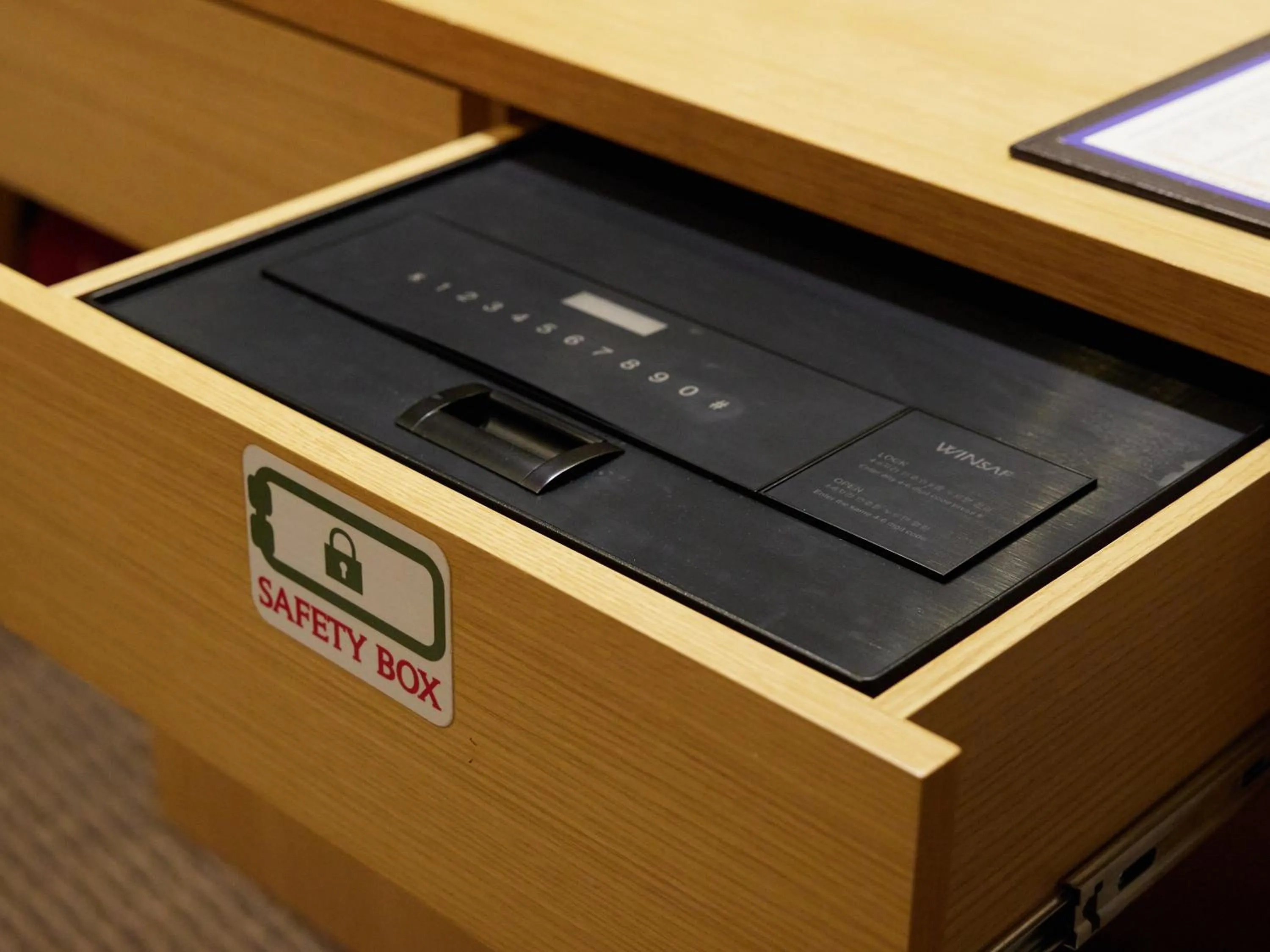 safe in Hotel New Oriental Myeongdong